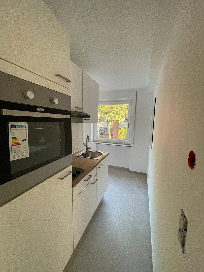 Pronájem bytu 1+1 20 m², Stuttgarter Str.18, Stuttgart, Bádensko-Württembersko Pronájem bytu 1+1 20 m², Stuttgarter Str.18, Stuttgart, Bádensko-Württembersko