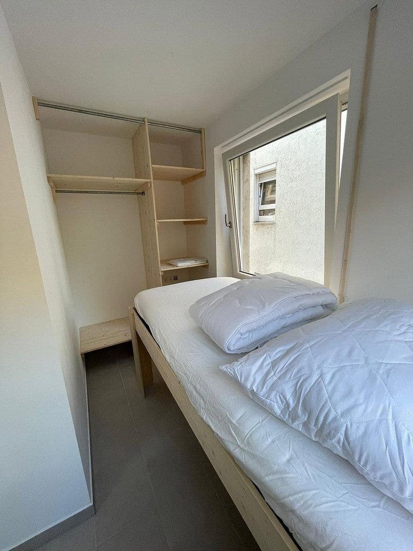 Pronájem bytu 1+1 20 m², Stuttgarter Str.18, Stuttgart, Bádensko-Württembersko Pronájem bytu 1+1 20 m², Stuttgarter Str.18, Stuttgart, Bádensko-Württembersko