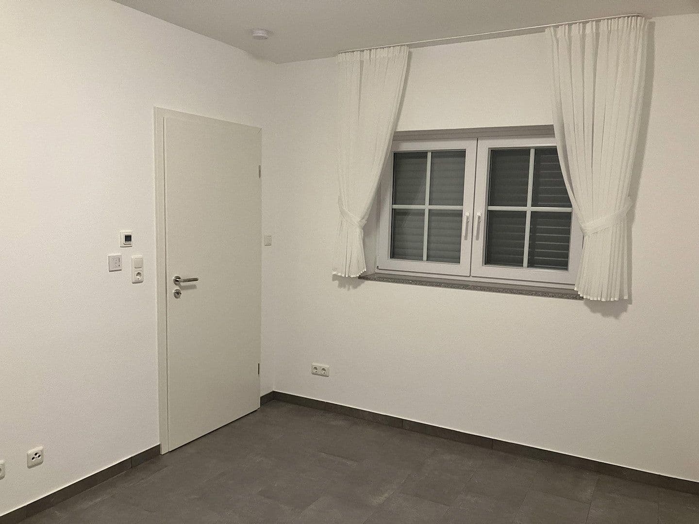 Pronájem bytu 3+1 90 m², Bahnhofstraße 47, Groß-Bieberau, Hessen Pronájem bytu 3+1 90 m², Bahnhofstraße 47, Groß-Bieberau, Hessen