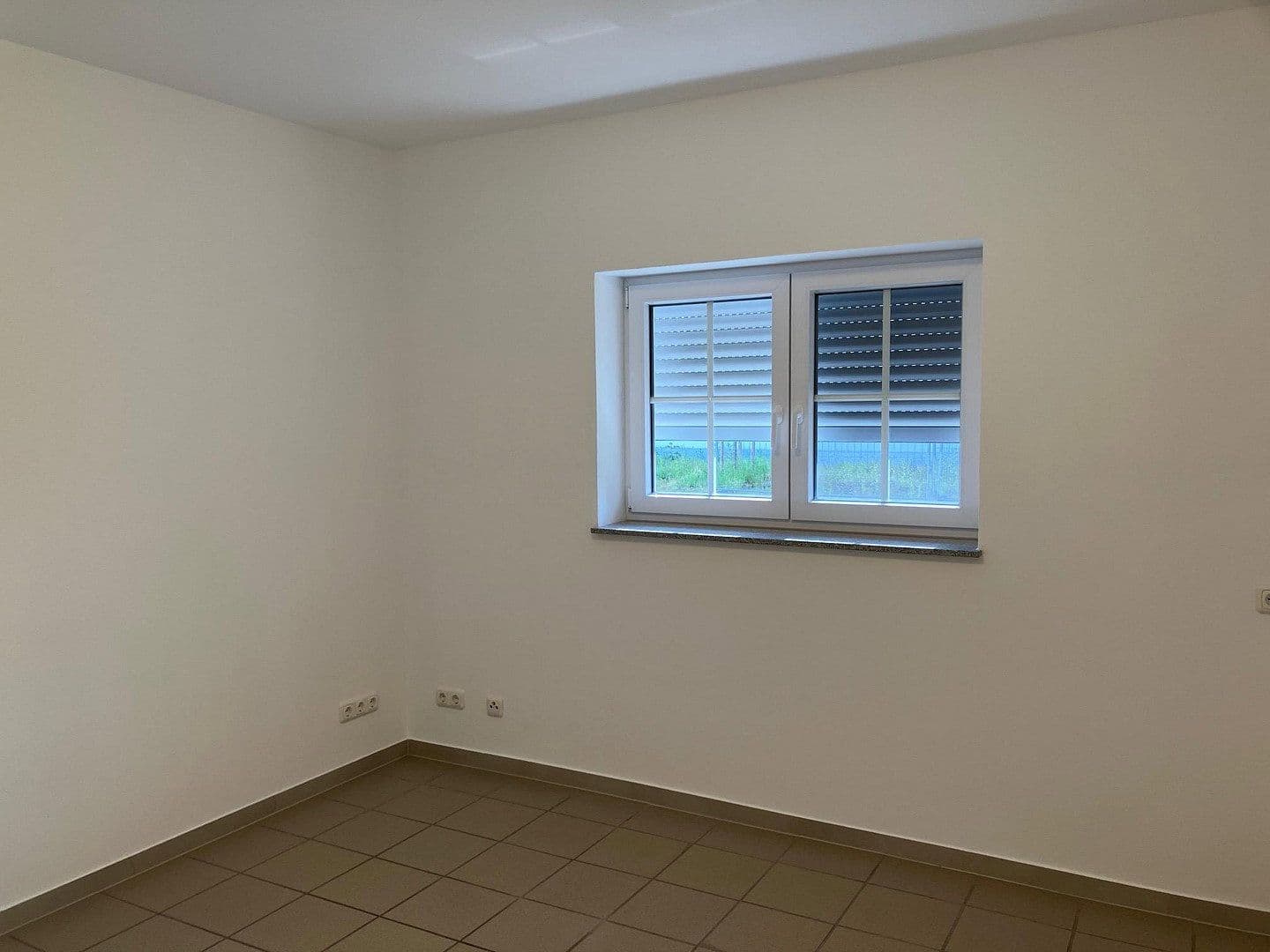 Pronájem bytu 3+1 90 m², Bahnhofstraße 47, Groß-Bieberau, Hessen Pronájem bytu 3+1 90 m², Bahnhofstraße 47, Groß-Bieberau, Hessen