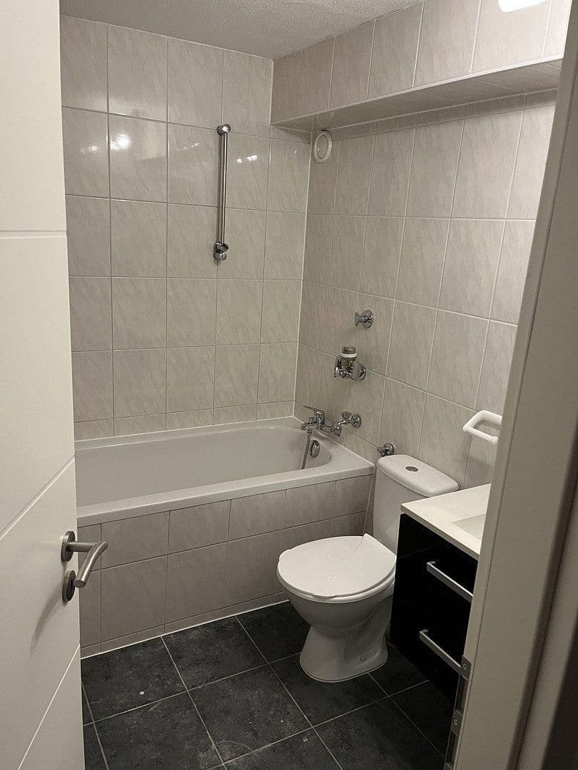 Pronájem bytu 2+1 52 m², Georg-Ledebour, Nürnberg, Bavorsko Pronájem bytu 2+1 52 m², Georg-Ledebour, Nürnberg, Bavorsko