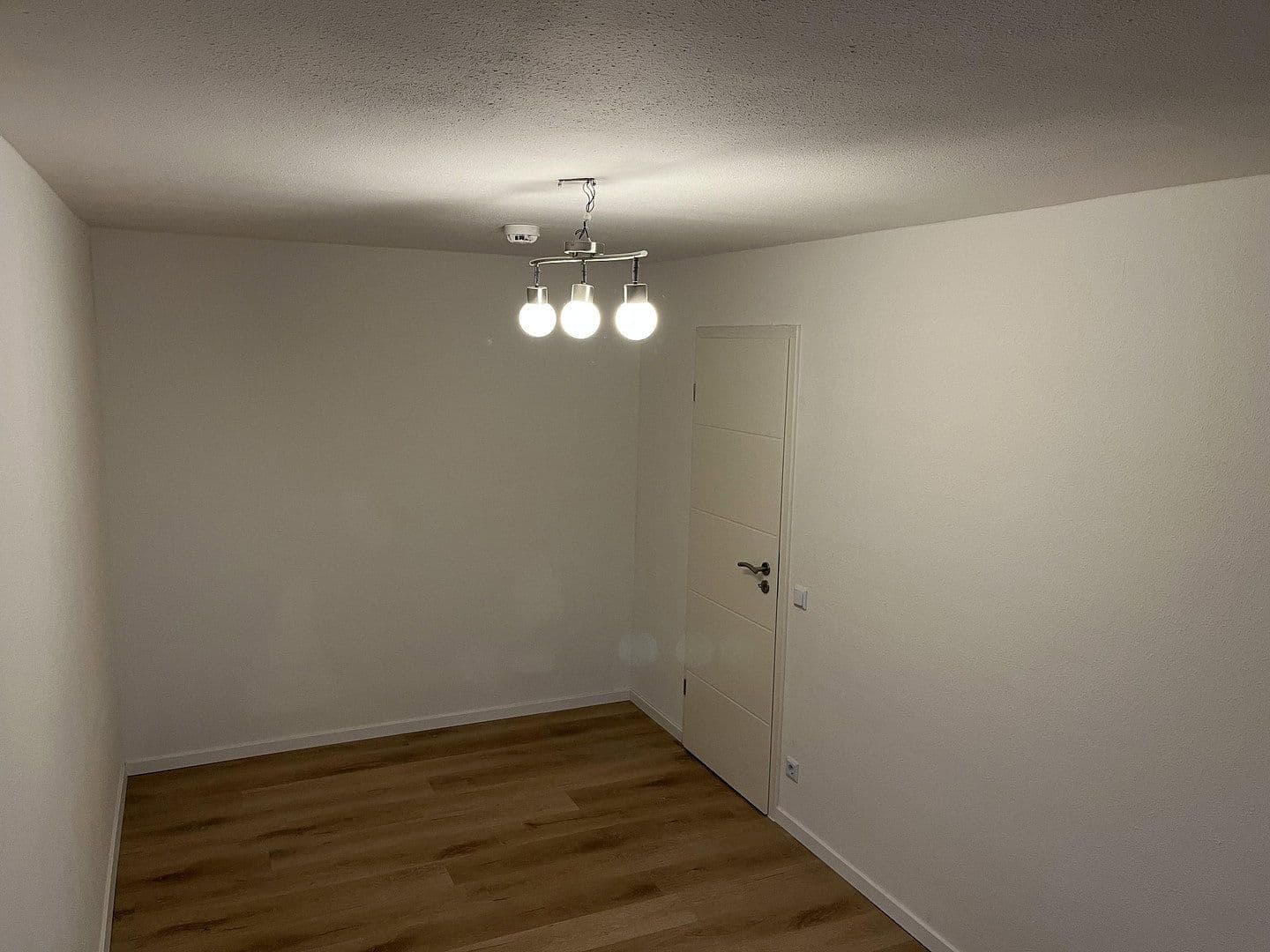 Pronájem bytu 2+1 52 m², Georg-Ledebour, Nürnberg, Bavorsko Pronájem bytu 2+1 52 m², Georg-Ledebour, Nürnberg, Bavorsko
