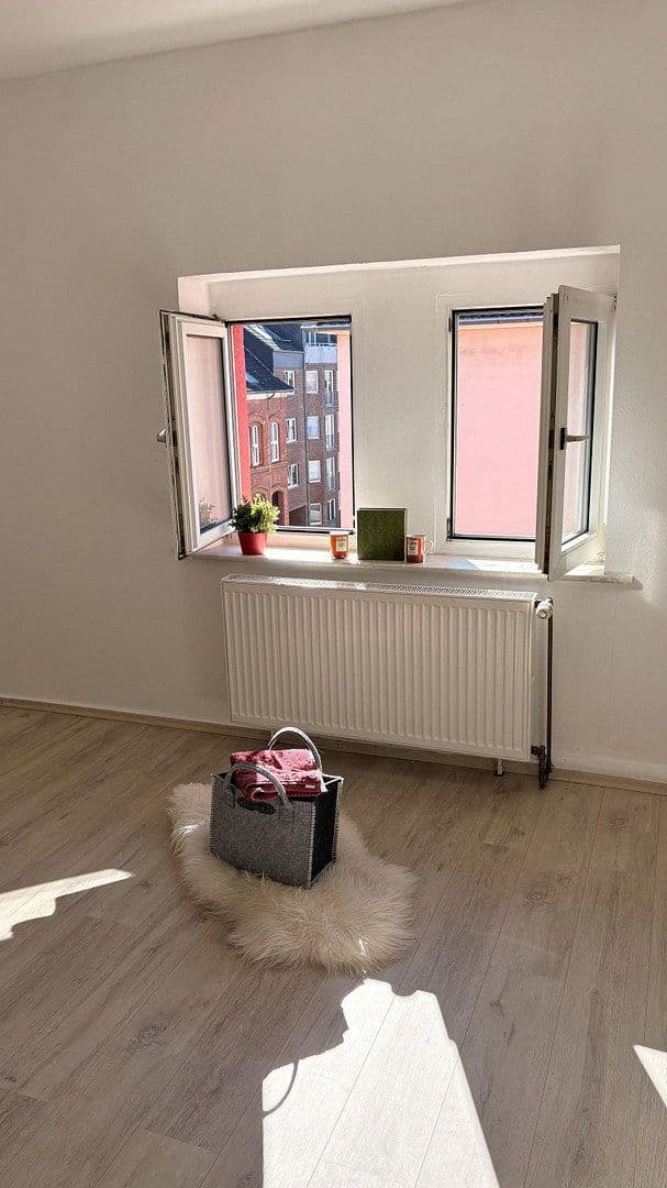 Pronájem bytu 2+kk 64 m², Witten, Severní Porýní-Vestfálsko Pronájem bytu 2+kk 64 m², Witten, Severní Porýní-Vestfálsko