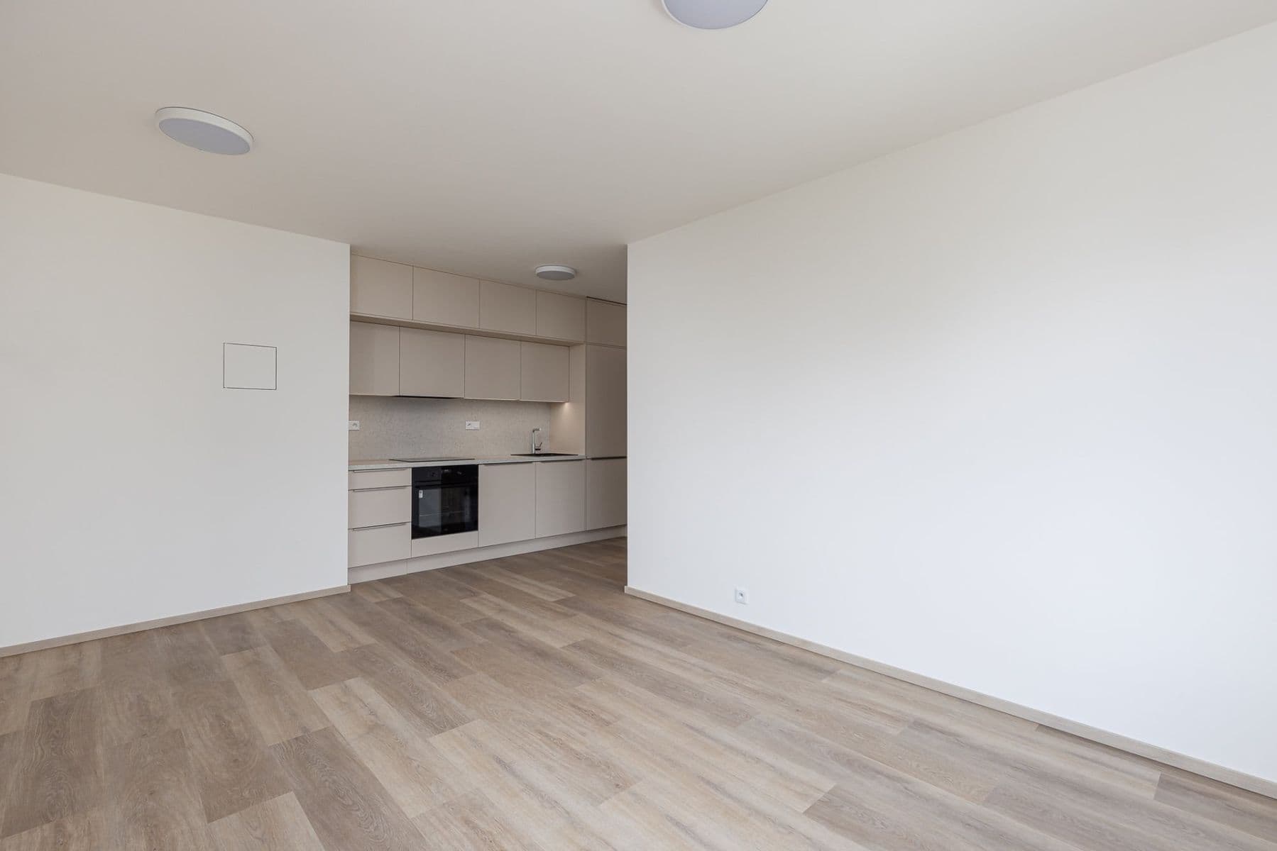 Pronájem bytu 2+kk 47 m², Hodkovická, Praha, Praha Pronájem bytu 2+kk 47 m², Hodkovická, Praha, Praha
