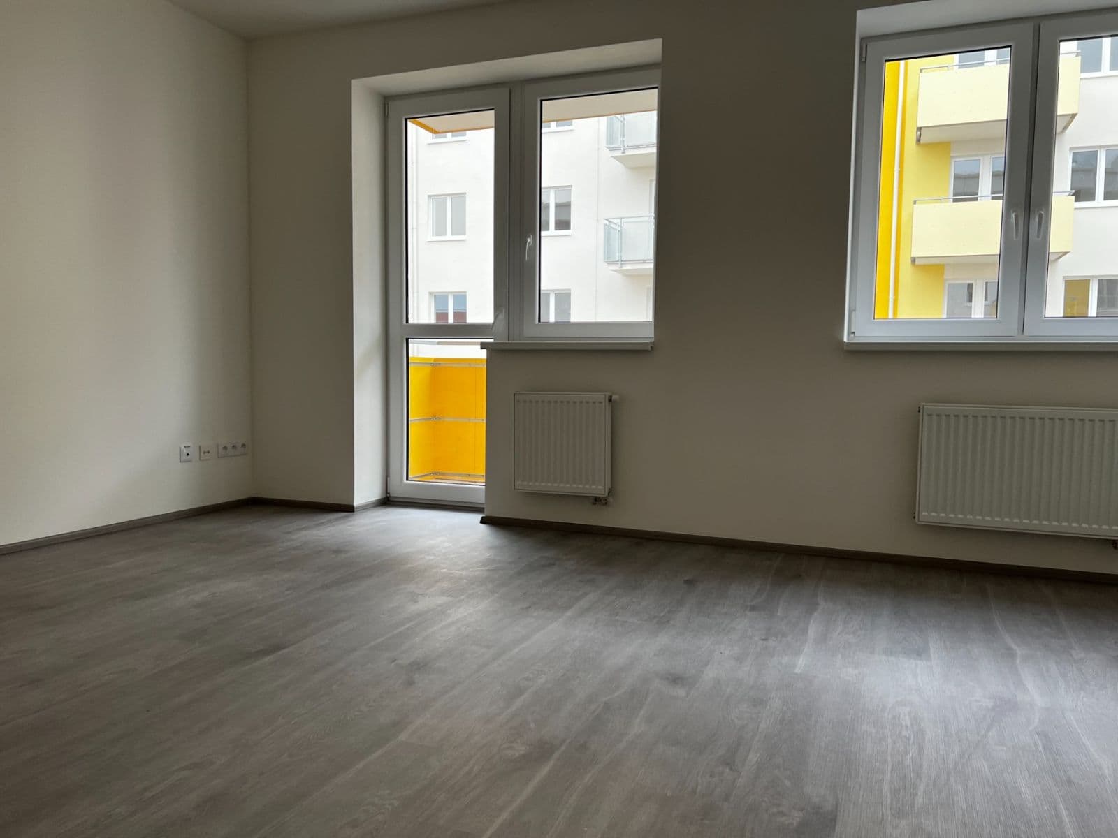 Pronájem bytu 1+kk 36 m², Hlinecká, Brno, Jihomoravský kraj Pronájem bytu 1+kk 36 m², Hlinecká, Brno, Jihomoravský kraj