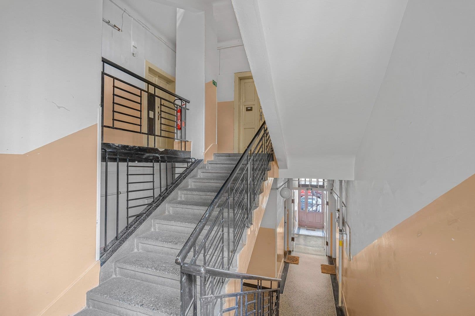 Pronájem bytu 2+1 50 m², Přemyslovská, Praha, Praha Pronájem bytu 2+1 50 m², Přemyslovská, Praha, Praha