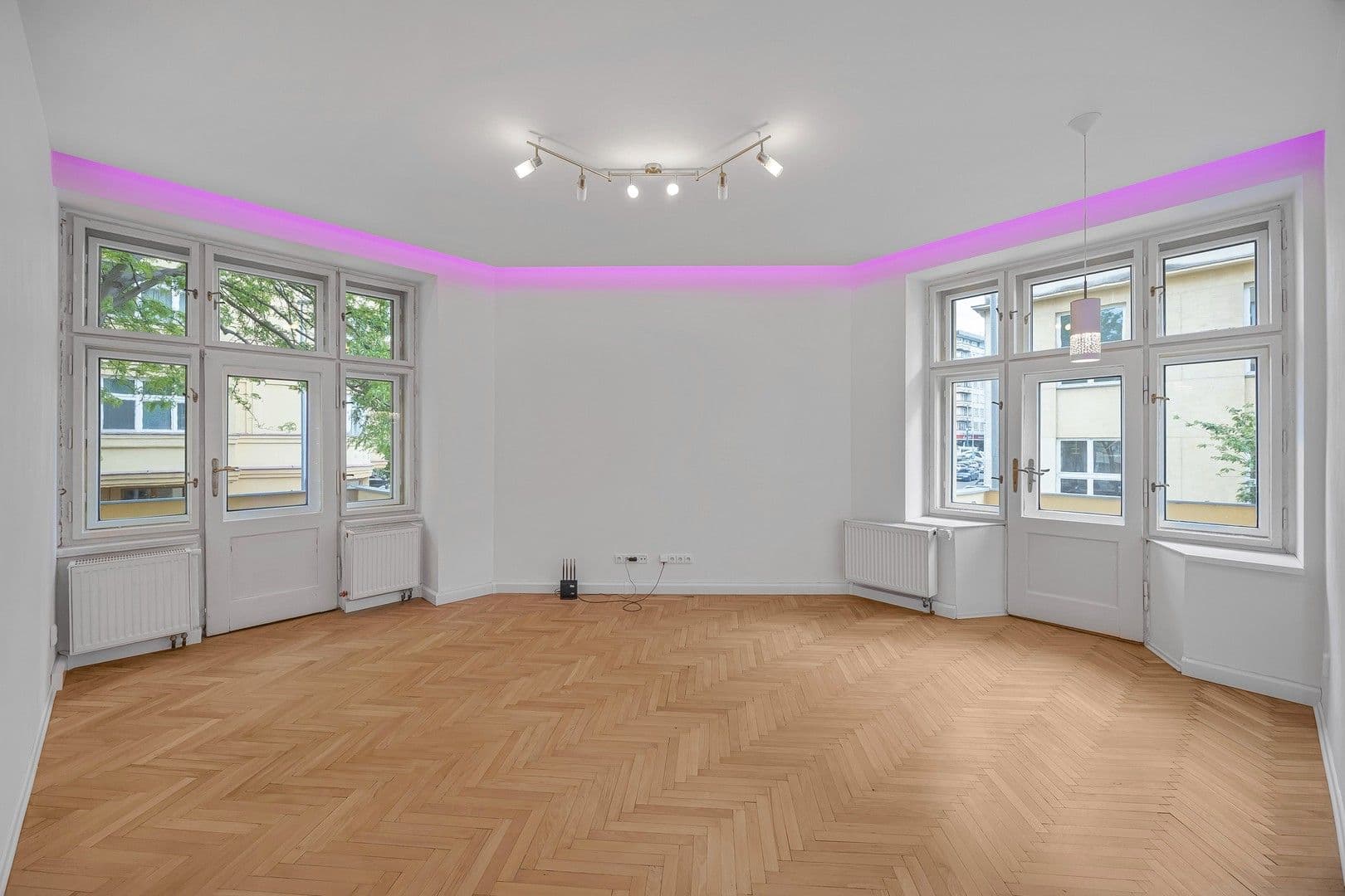 Pronájem bytu 2+1 50 m², Přemyslovská, Praha, Praha Pronájem bytu 2+1 50 m², Přemyslovská, Praha, Praha