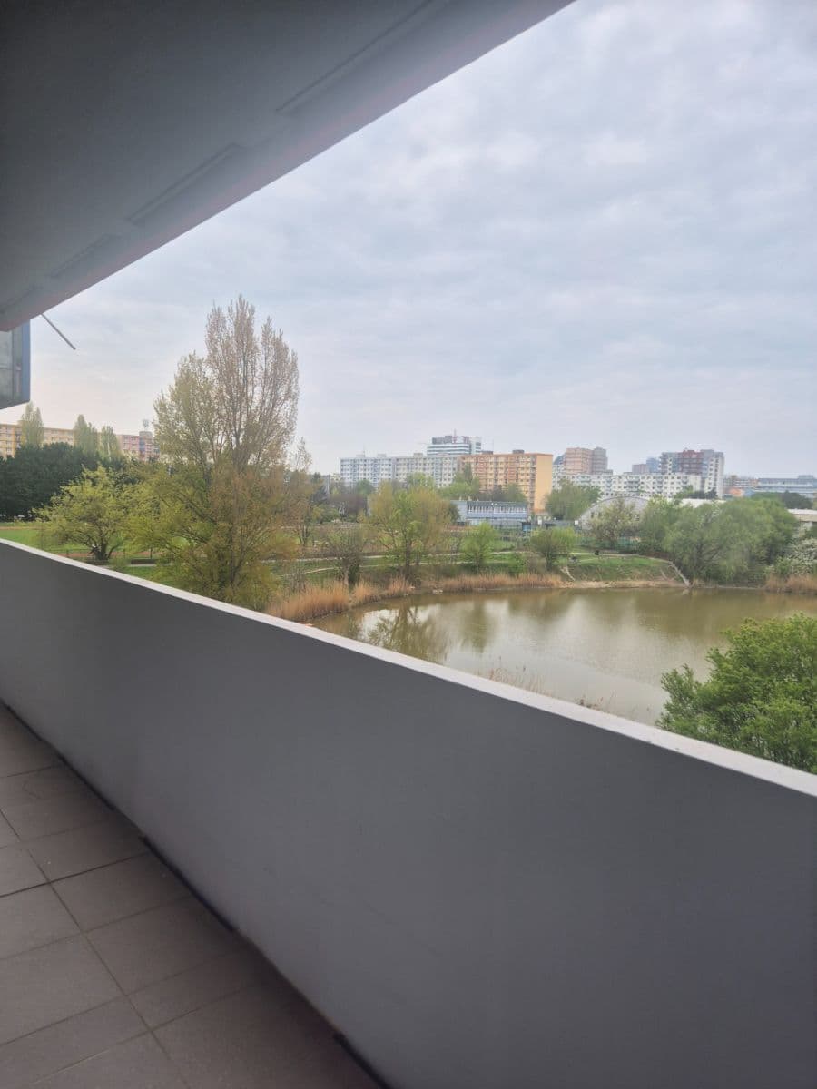 Pronájem bytu 3+1 64 m², Sedmokrásková, Marianka, Bratislavský kraj Pronájem bytu 3+1 64 m², Sedmokrásková, Marianka, Bratislavský kraj