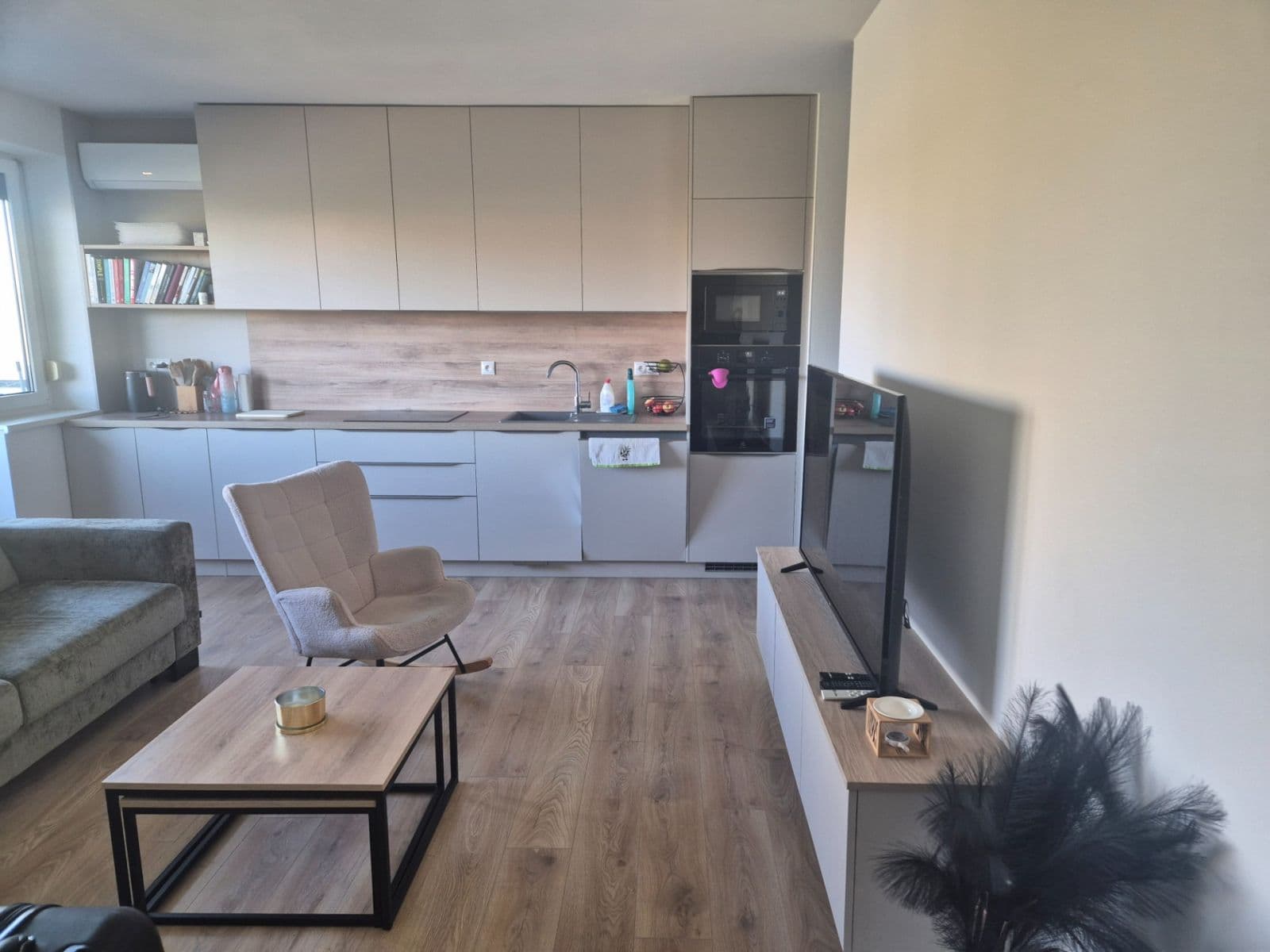 Pronájem bytu 3+1 64 m², Sedmokrásková, Marianka, Bratislavský kraj Pronájem bytu 3+1 64 m², Sedmokrásková, Marianka, Bratislavský kraj