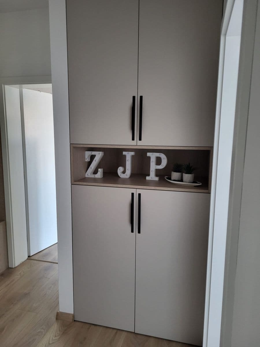 Pronájem bytu 3+1 64 m², Sedmokrásková, Marianka, Bratislavský kraj Pronájem bytu 3+1 64 m², Sedmokrásková, Marianka, Bratislavský kraj