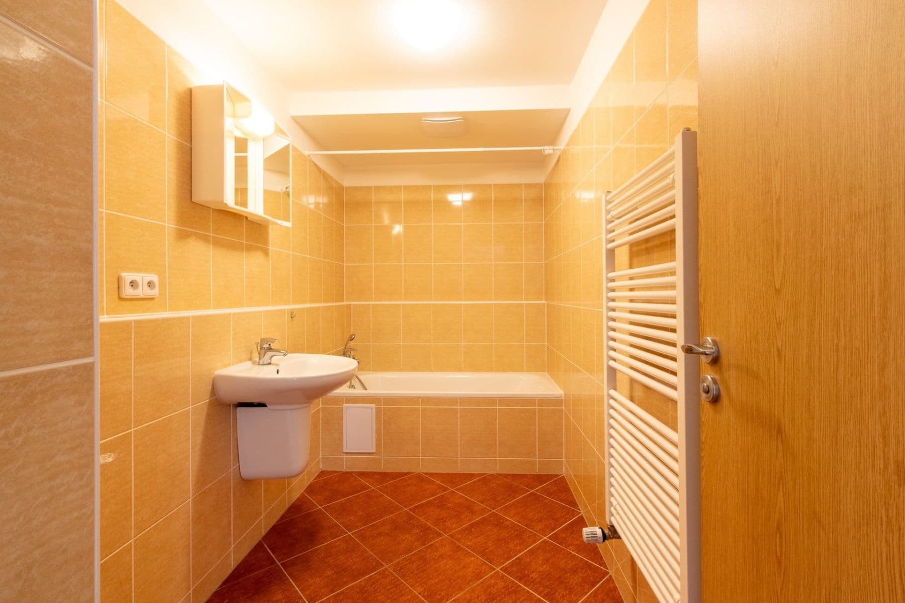 Pronájem bytu 2+kk 50 m², Pískařská, Praha, Praha Pronájem bytu 2+kk 50 m², Pískařská, Praha, Praha