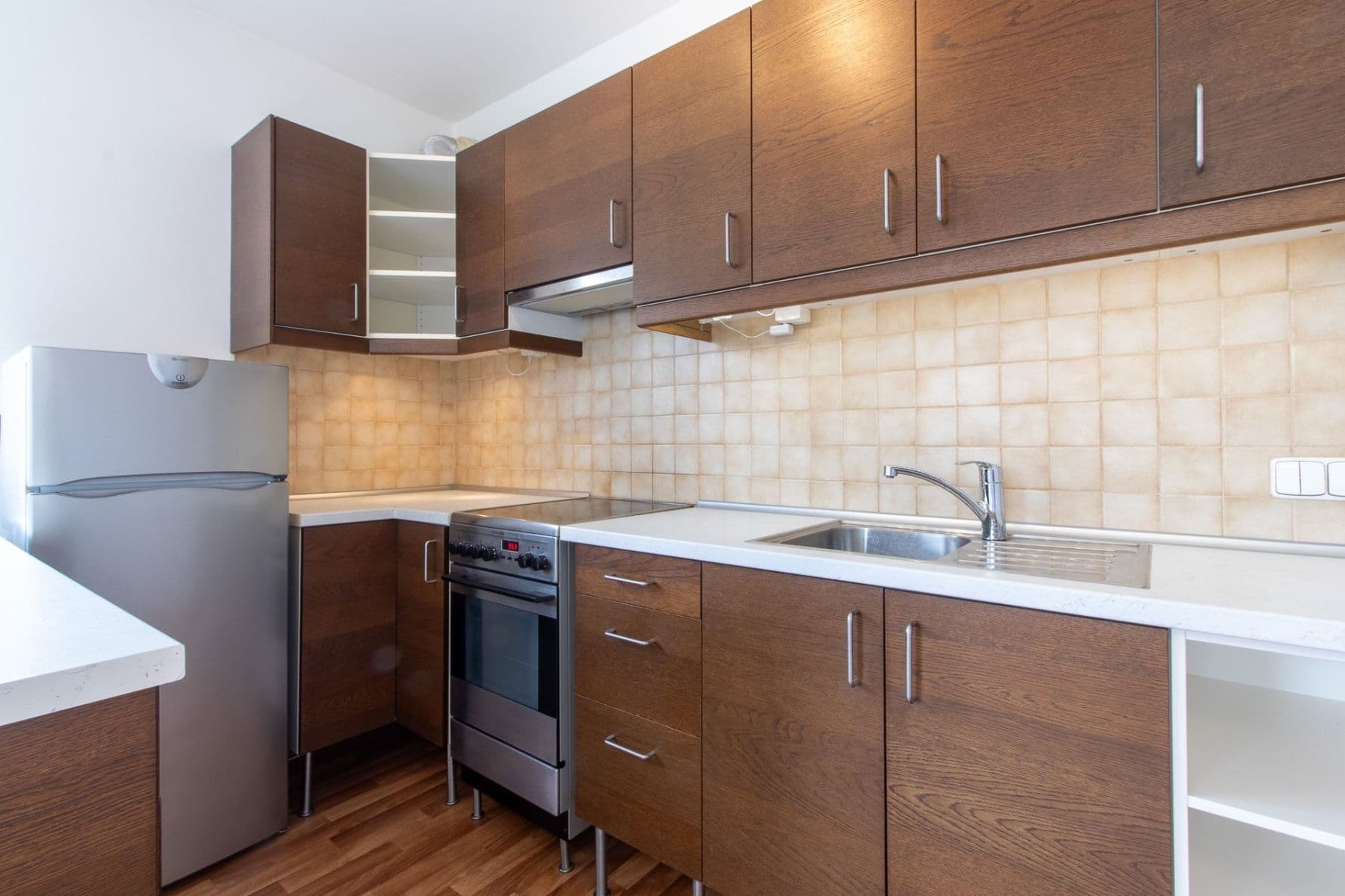 Pronájem bytu 2+kk 50 m², Pískařská, Praha, Praha Pronájem bytu 2+kk 50 m², Pískařská, Praha, Praha
