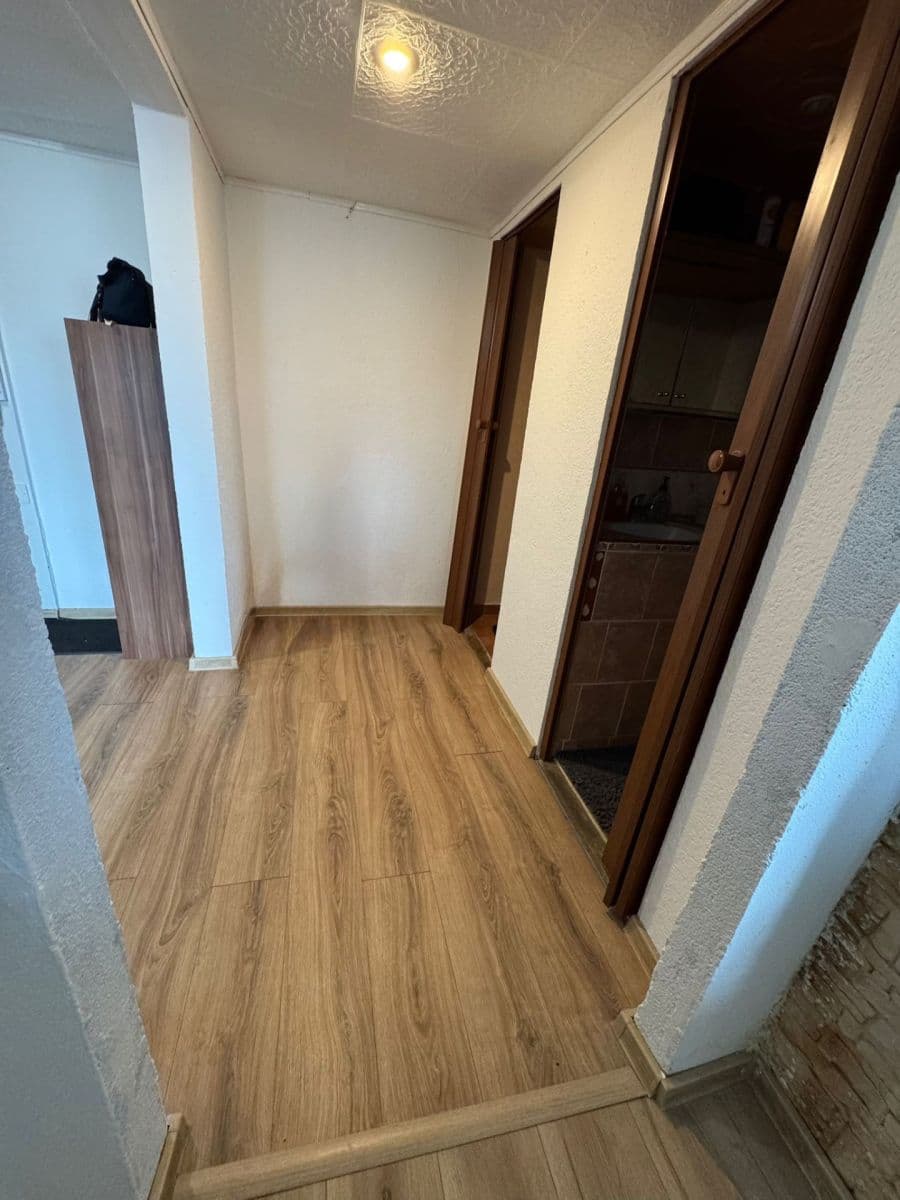 Pronájem bytu 2+kk 48 m², Žežická, Ústí nad Labem, Ústecký kraj Pronájem bytu 2+kk 48 m², Žežická, Ústí nad Labem, Ústecký kraj
