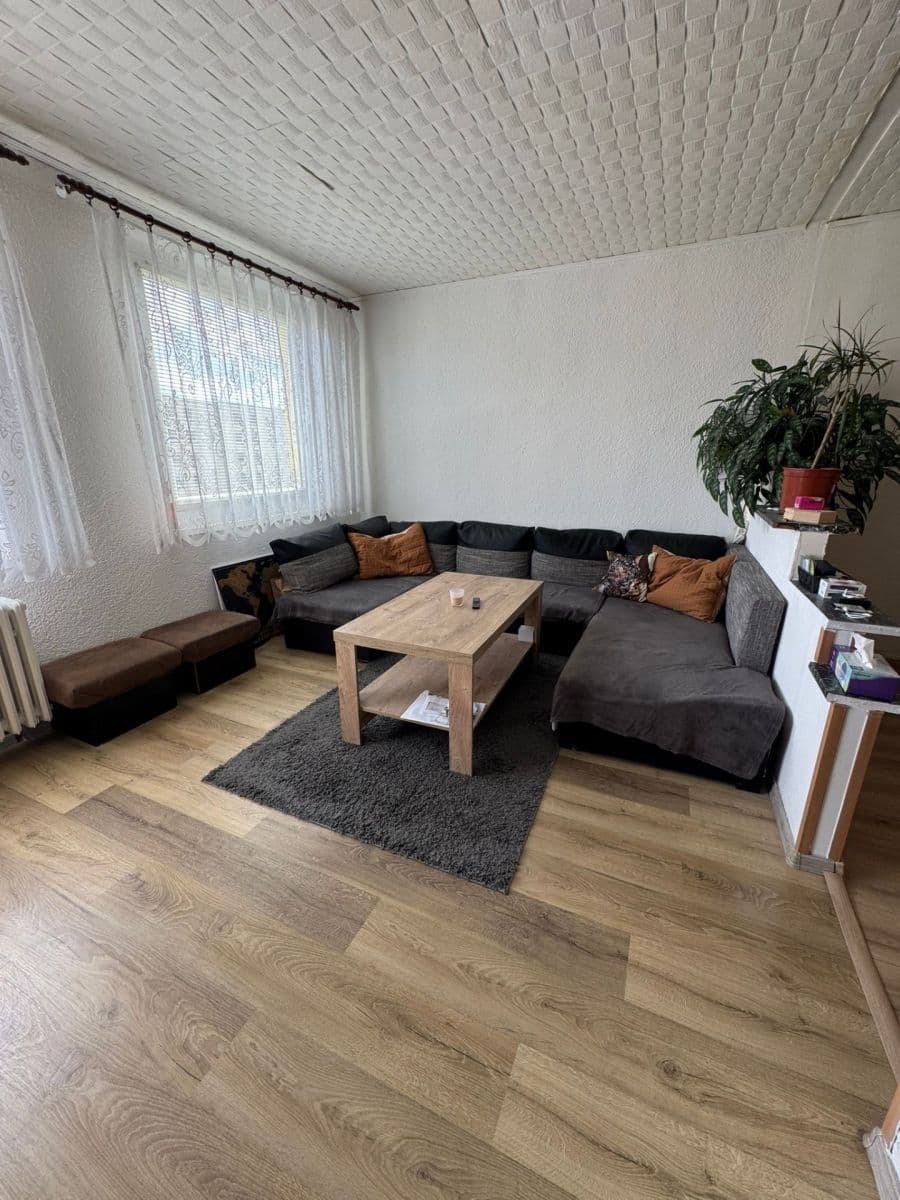 Pronájem bytu 2+kk 48 m², Žežická, Ústí nad Labem, Ústecký kraj Pronájem bytu 2+kk 48 m², Žežická, Ústí nad Labem, Ústecký kraj