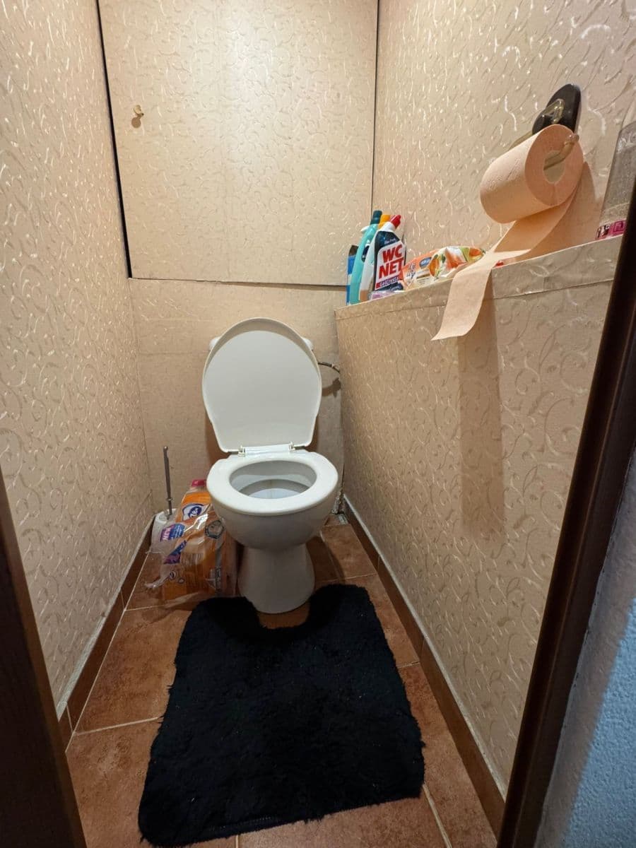 Pronájem bytu 2+kk 48 m², Žežická, Ústí nad Labem, Ústecký kraj Pronájem bytu 2+kk 48 m², Žežická, Ústí nad Labem, Ústecký kraj
