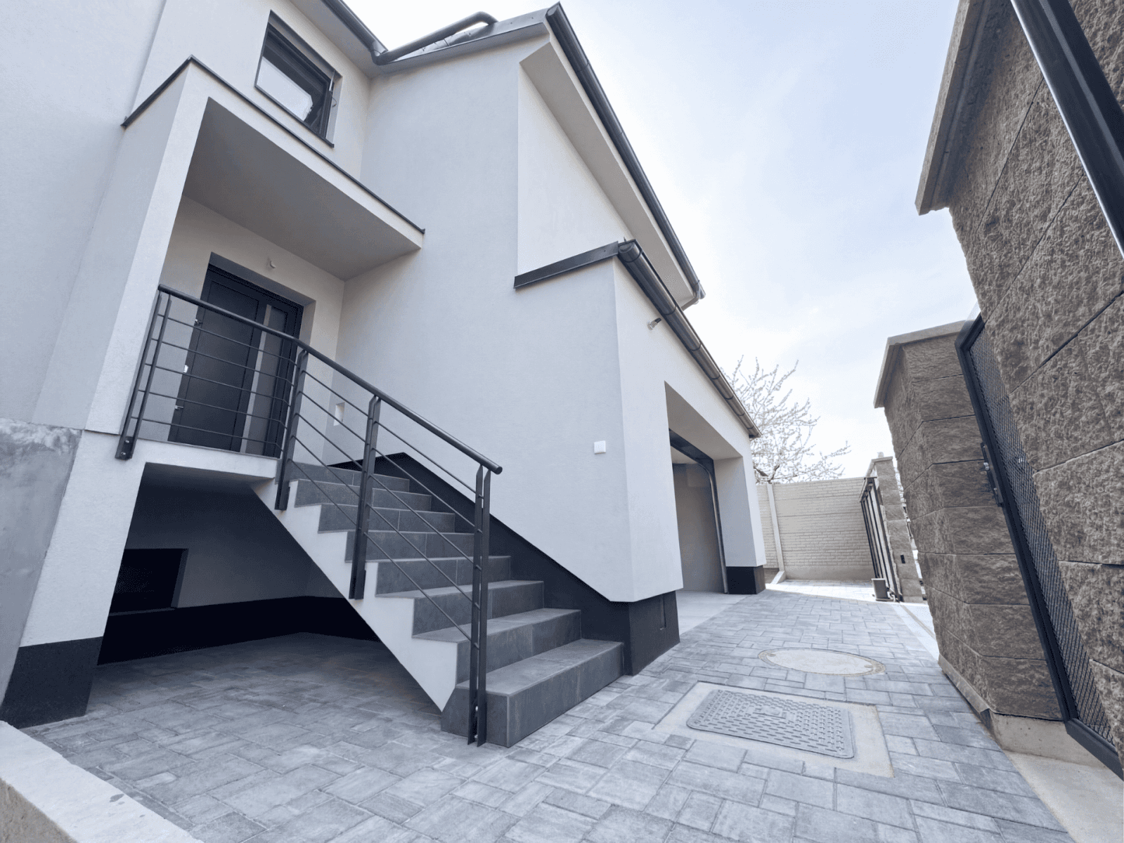 Prodej domu 257 m², pozemek 292 m², Lipovická, Praha, Praha Prodej domu 257 m², pozemek 292 m², Lipovická, Praha, Praha