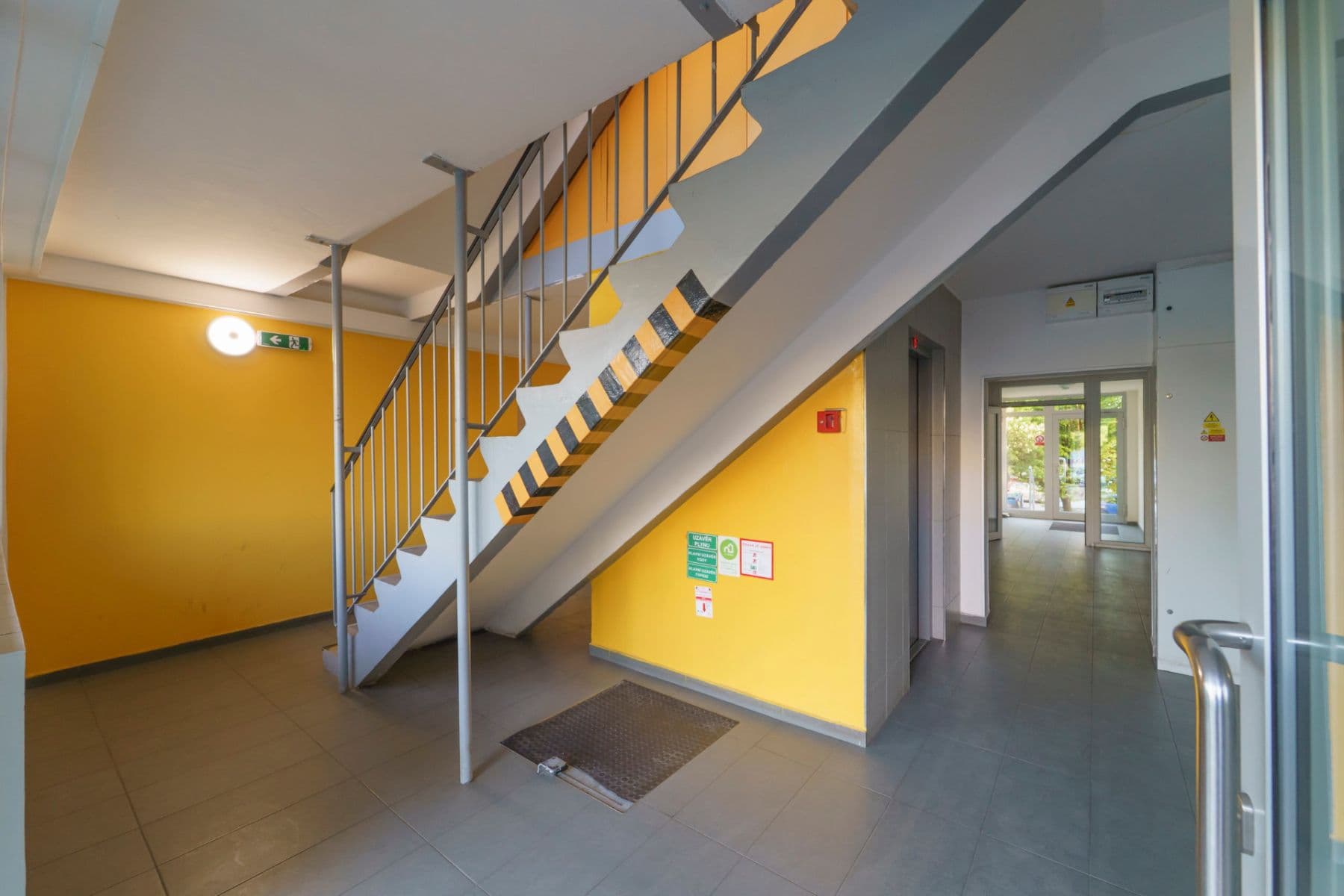 Pronájem bytu 3+1 70 m², Vysočanská, Praha, Praha Pronájem bytu 3+1 70 m², Vysočanská, Praha, Praha