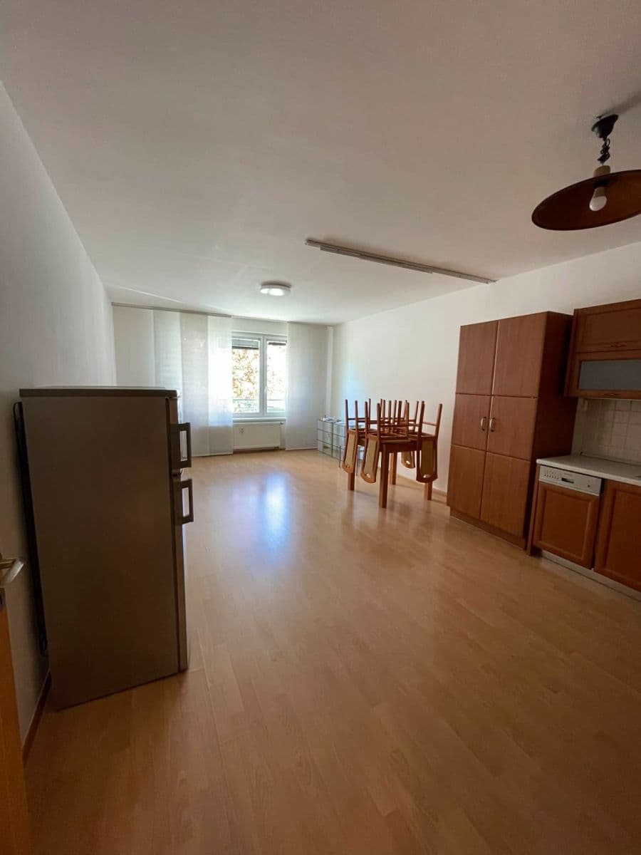 Pronájem bytu 2+kk 66 m², Mikanova, Praha, Praha Pronájem bytu 2+kk 66 m², Mikanova, Praha, Praha
