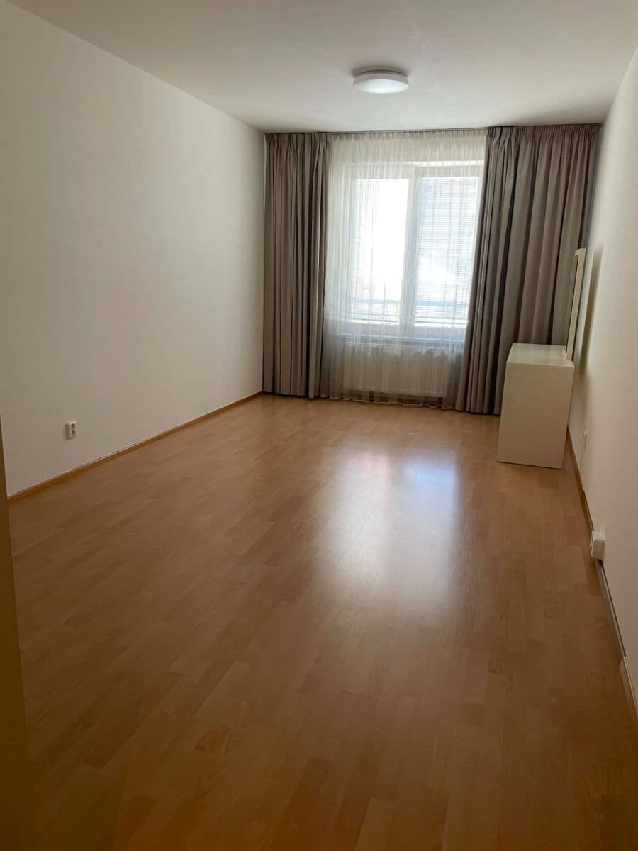 Pronájem bytu 2+kk 66 m², Mikanova, Praha, Praha Pronájem bytu 2+kk 66 m², Mikanova, Praha, Praha
