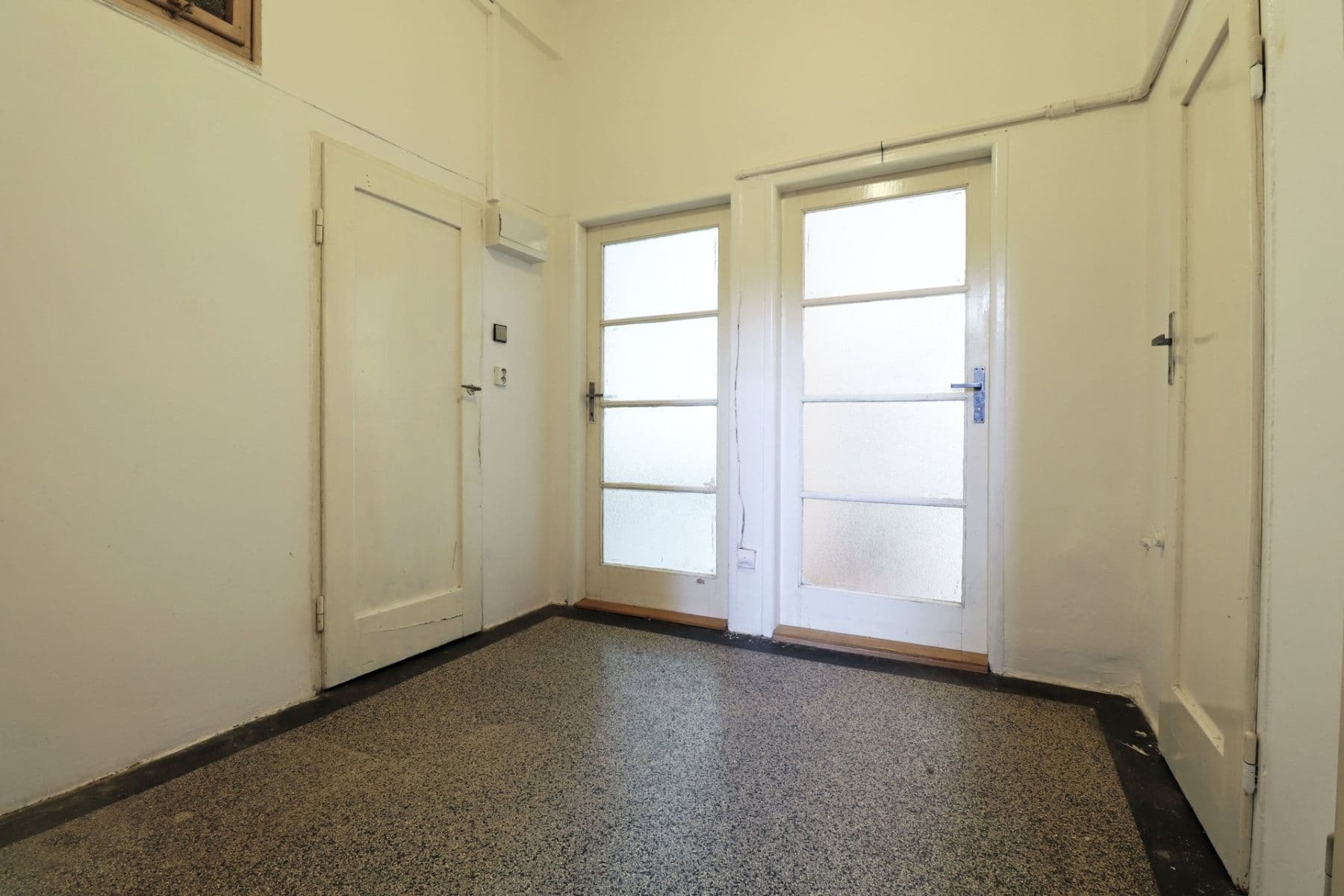 Pronájem bytu 1+1 44 m², Husinecká, Praha, Praha Pronájem bytu 1+1 44 m², Husinecká, Praha, Praha