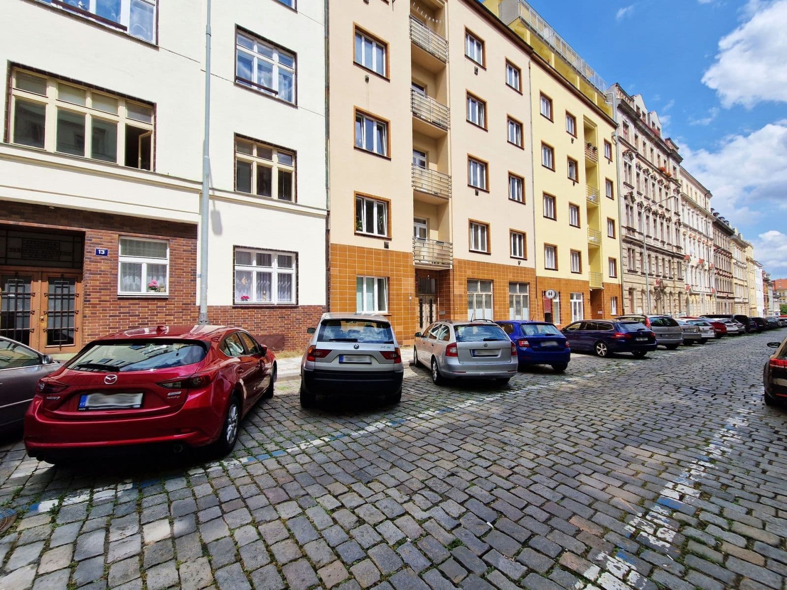 Pronájem bytu 1+1 44 m², Husinecká, Praha, Praha Pronájem bytu 1+1 44 m², Husinecká, Praha, Praha