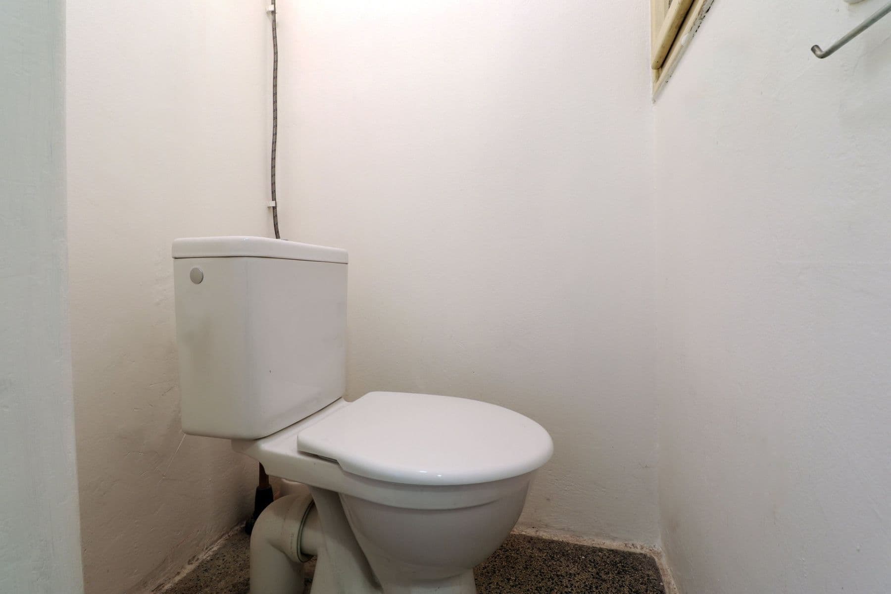Pronájem bytu 1+1 44 m², Husinecká, Praha, Praha Pronájem bytu 1+1 44 m², Husinecká, Praha, Praha