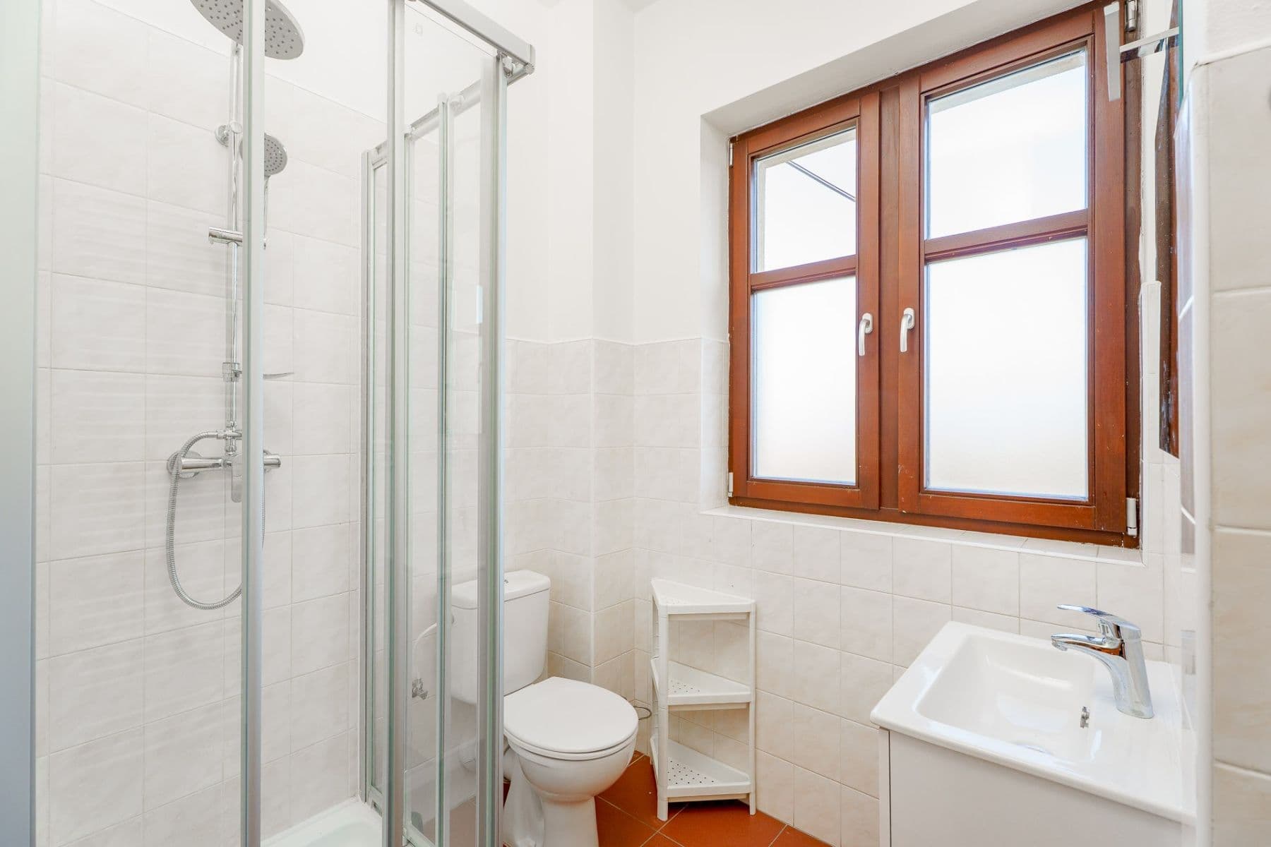 Pronájem bytu 1+kk 30 m², Kolčavka, Praha, Praha Pronájem bytu 1+kk 30 m², Kolčavka, Praha, Praha