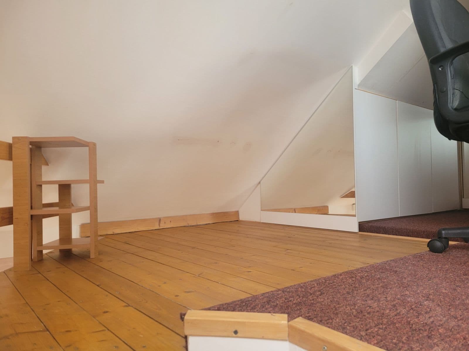 Pronájem bytu 2+kk 65 m², Albertova, Hradec Králové, Královéhradecký kraj Pronájem bytu 2+kk 65 m², Albertova, Hradec Králové, Královéhradecký kraj