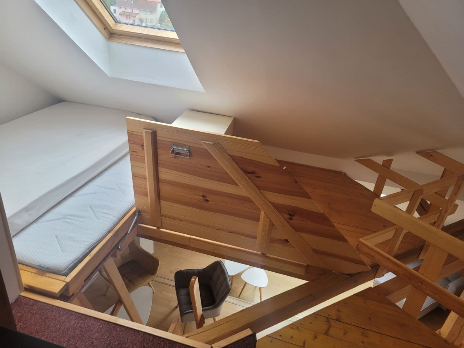 Pronájem bytu 2+kk 65 m², Albertova, Hradec Králové, Královéhradecký kraj Pronájem bytu 2+kk 65 m², Albertova, Hradec Králové, Královéhradecký kraj