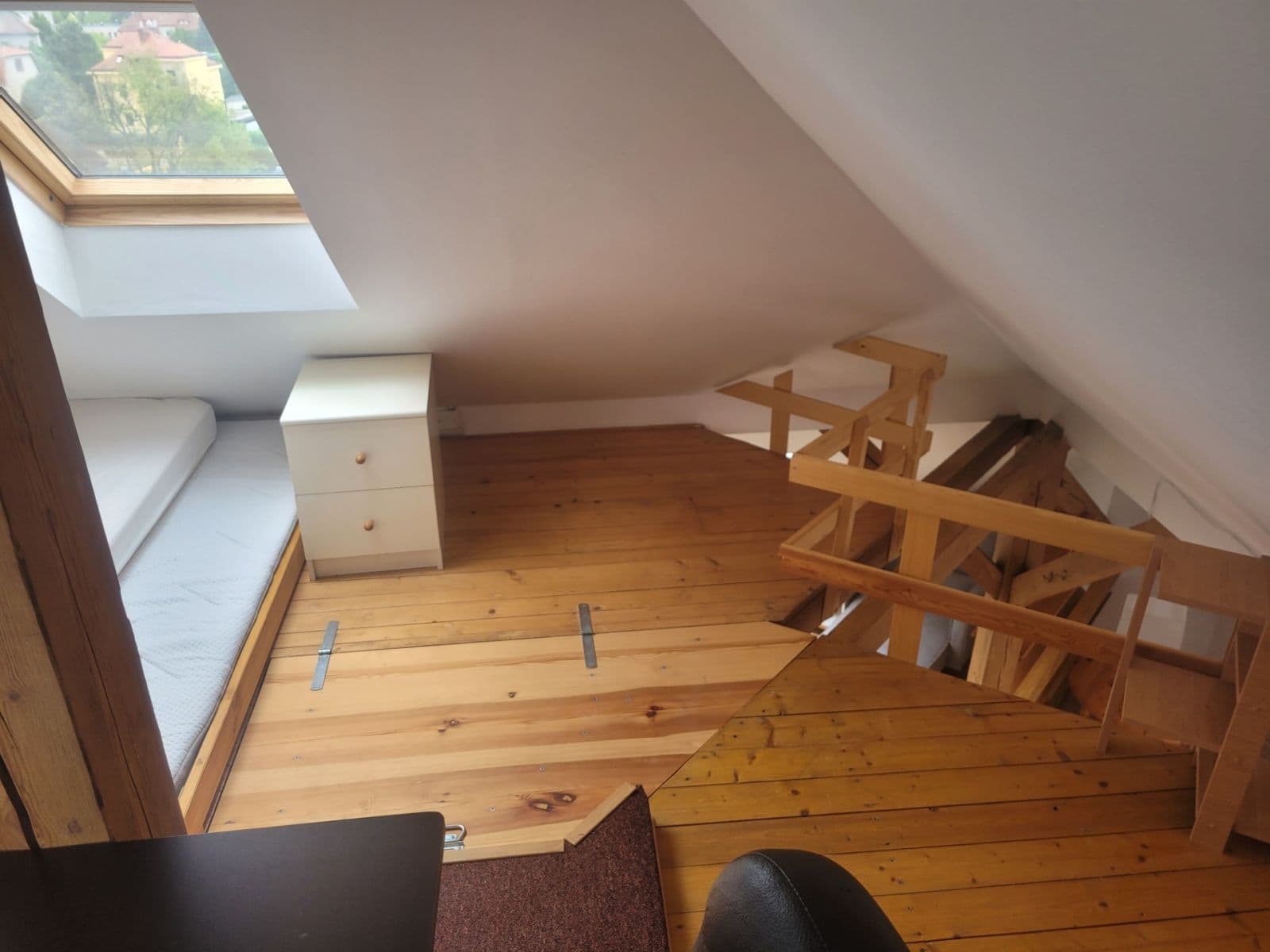 Pronájem bytu 2+kk 65 m², Albertova, Hradec Králové, Královéhradecký kraj Pronájem bytu 2+kk 65 m², Albertova, Hradec Králové, Královéhradecký kraj