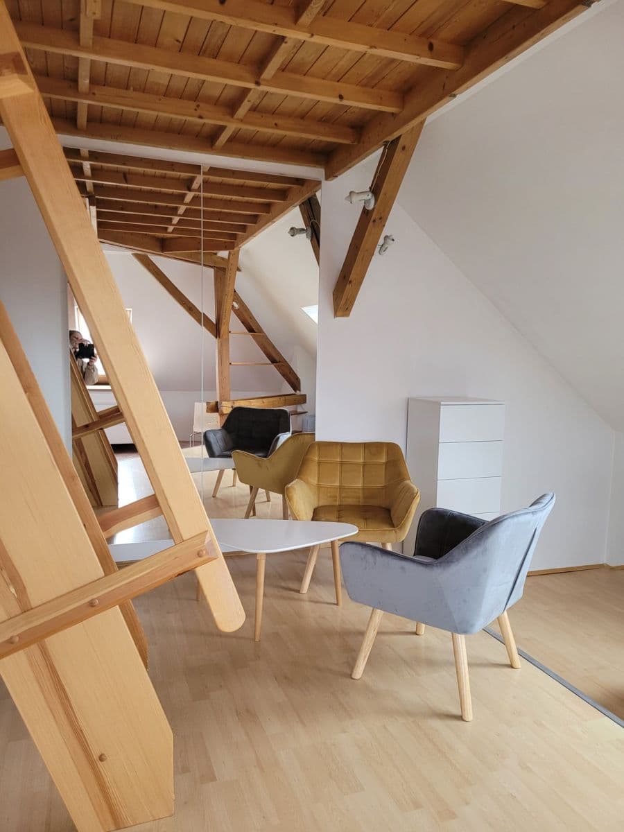 Pronájem bytu 2+kk 65 m², Albertova, Hradec Králové, Královéhradecký kraj Pronájem bytu 2+kk 65 m², Albertova, Hradec Králové, Královéhradecký kraj