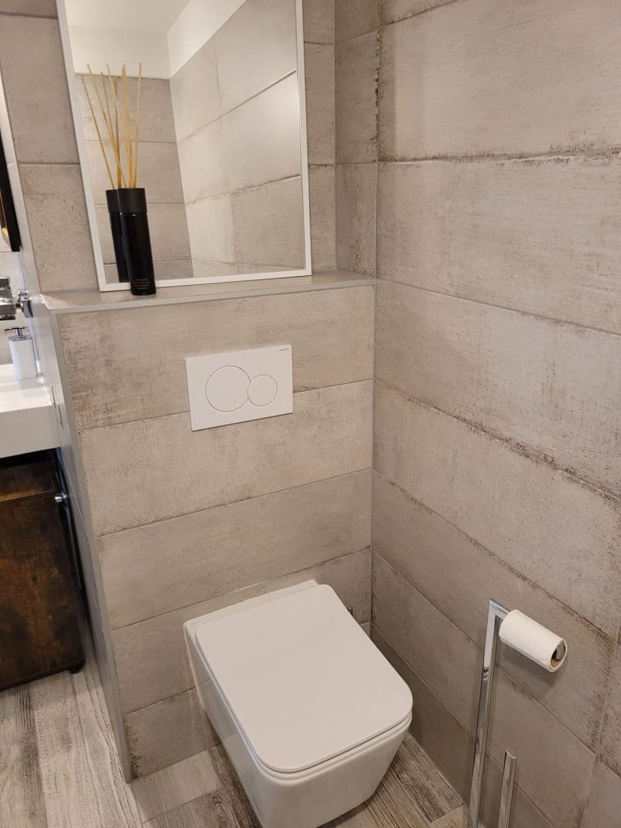 Pronájem bytu 2+kk 65 m², Albertova, Hradec Králové, Královéhradecký kraj Pronájem bytu 2+kk 65 m², Albertova, Hradec Králové, Královéhradecký kraj