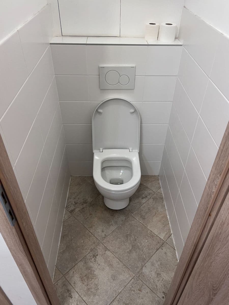 Pronájem bytu 2+kk 46 m², Golfová, Praha, Praha Pronájem bytu 2+kk 46 m², Golfová, Praha, Praha