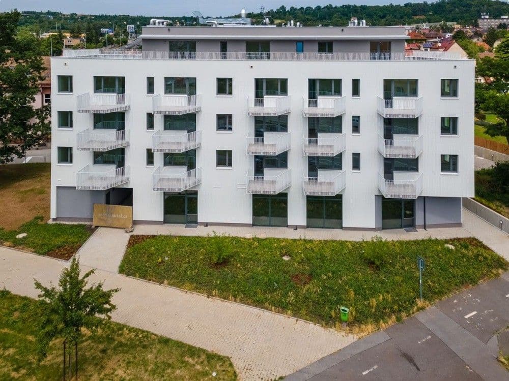 Pronájem bytu 1+kk 30 m², Kbelská, Praha, Praha Pronájem bytu 1+kk 30 m², Kbelská, Praha, Praha