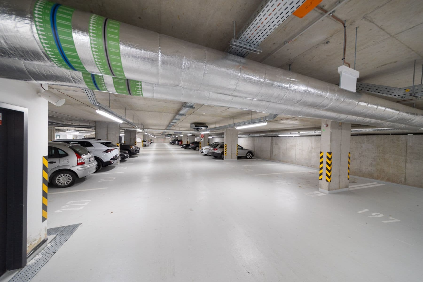 Pronájem bytu 2+1 54 m², Račianska, Nové Mesto, Bratislavský kraj Pronájem bytu 2+1 54 m², Račianska, Nové Mesto, Bratislavský kraj