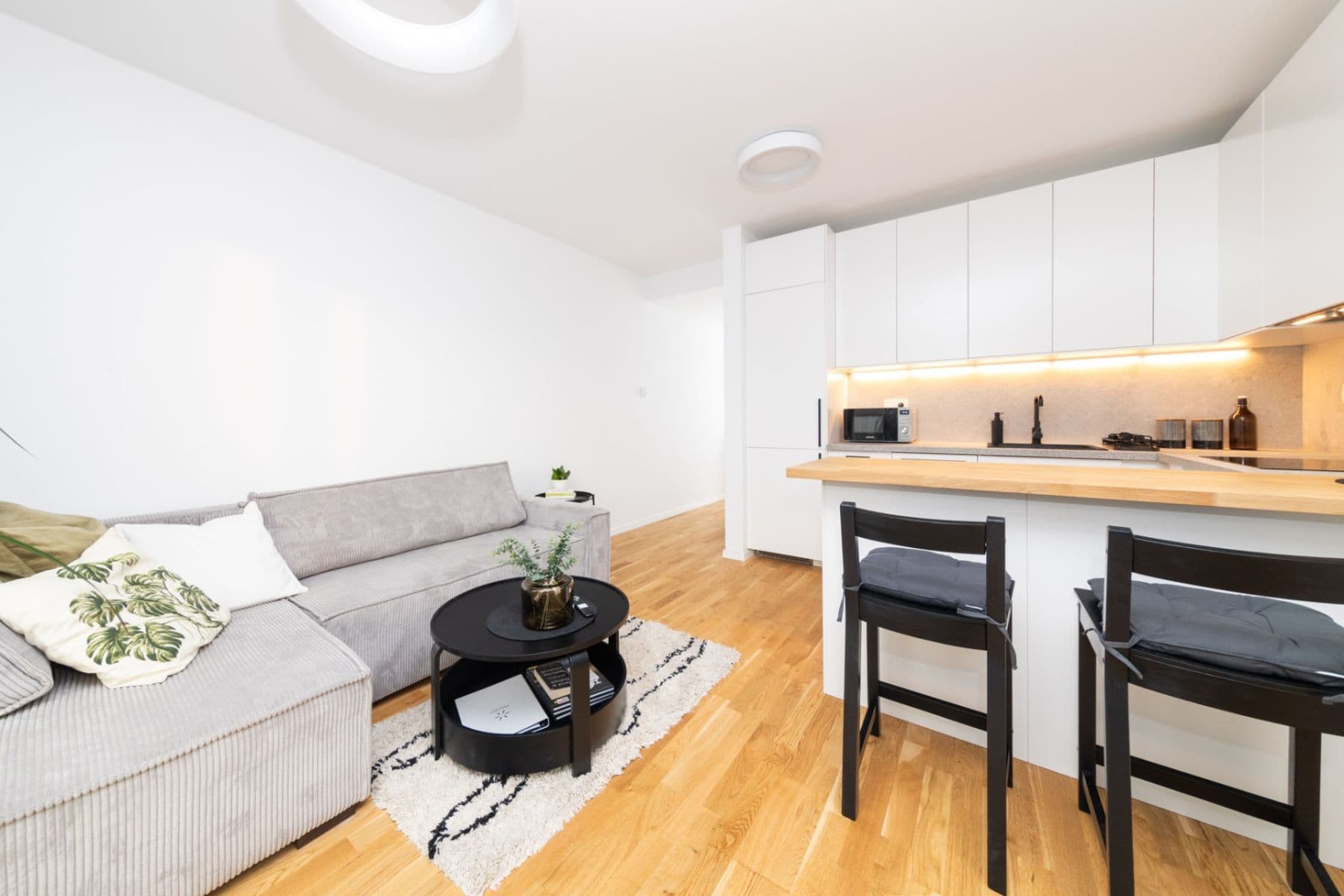 Pronájem bytu 2+1 54 m², Račianska, Nové Mesto, Bratislavský kraj Pronájem bytu 2+1 54 m², Račianska, Nové Mesto, Bratislavský kraj