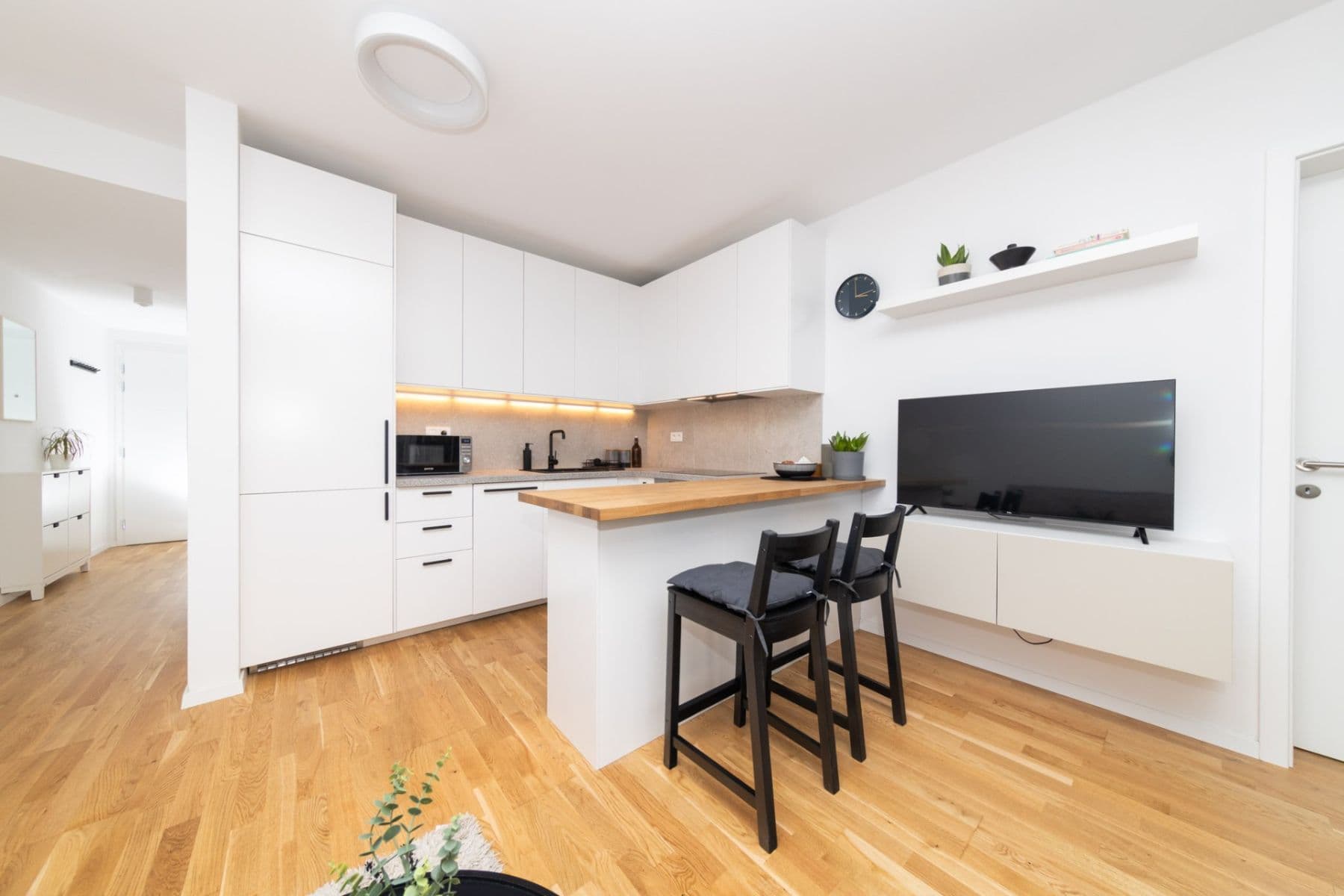 Pronájem bytu 2+1 54 m², Račianska, Nové Mesto, Bratislavský kraj Pronájem bytu 2+1 54 m², Račianska, Nové Mesto, Bratislavský kraj
