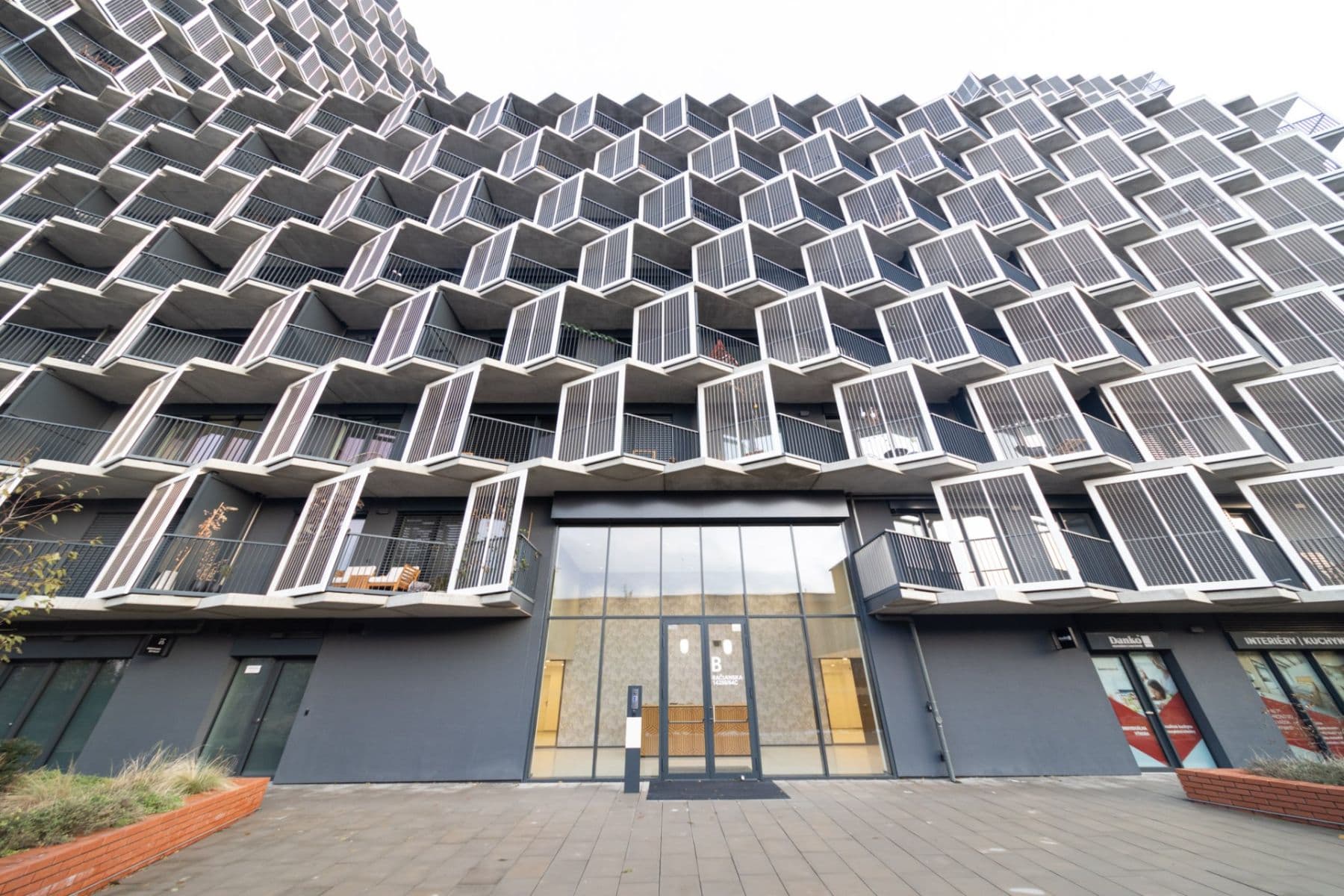 Pronájem bytu 2+1 54 m², Račianska, Nové Mesto, Bratislavský kraj Pronájem bytu 2+1 54 m², Račianska, Nové Mesto, Bratislavský kraj