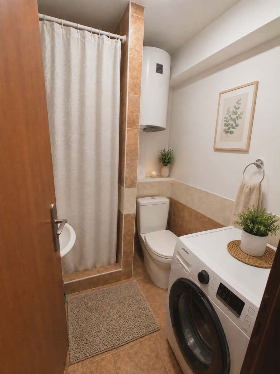 Pronájem bytu 1+kk 30 m², Nádražní, Líbeznice, Středočeský kraj Pronájem bytu 1+kk 30 m², Nádražní, Líbeznice, Středočeský kraj