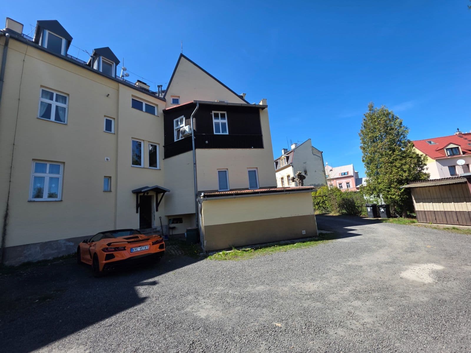 Pronájem bytu 4+1 107 m², Závodu míru, Karlovy Vary, Karlovarský kraj Pronájem bytu 4+1 107 m², Závodu míru, Karlovy Vary, Karlovarský kraj
