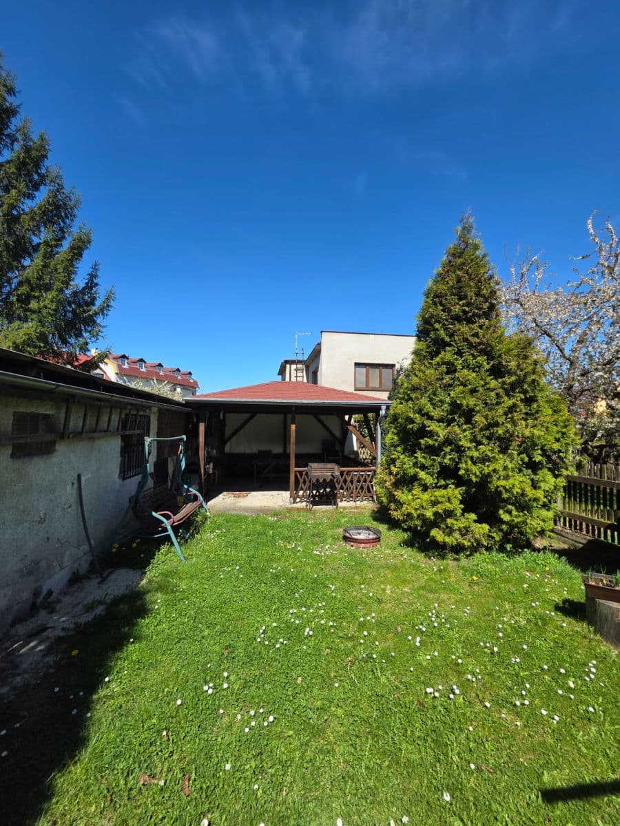 Pronájem bytu 4+1 107 m², Závodu míru, Karlovy Vary, Karlovarský kraj Pronájem bytu 4+1 107 m², Závodu míru, Karlovy Vary, Karlovarský kraj