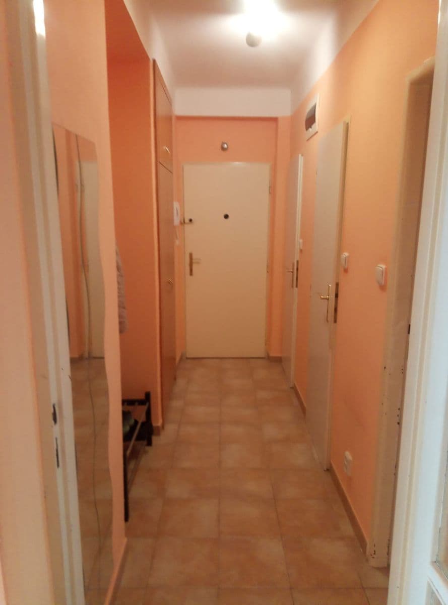 Pronájem bytu 2+1 53 m², Arménská, Praha, Praha Pronájem bytu 2+1 53 m², Arménská, Praha, Praha
