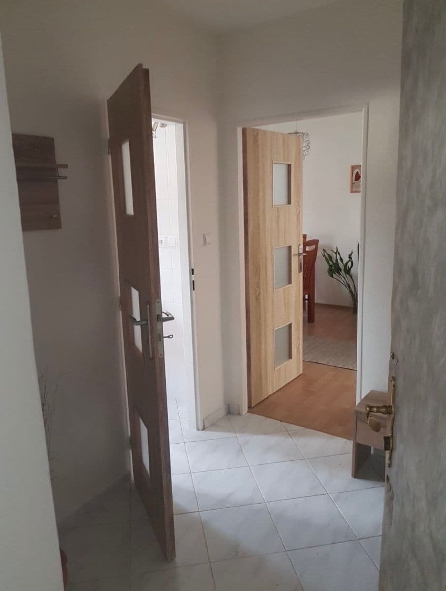 Pronájem bytu 2+kk 45 m², U Waltrovky, Praha, Praha Pronájem bytu 2+kk 45 m², U Waltrovky, Praha, Praha