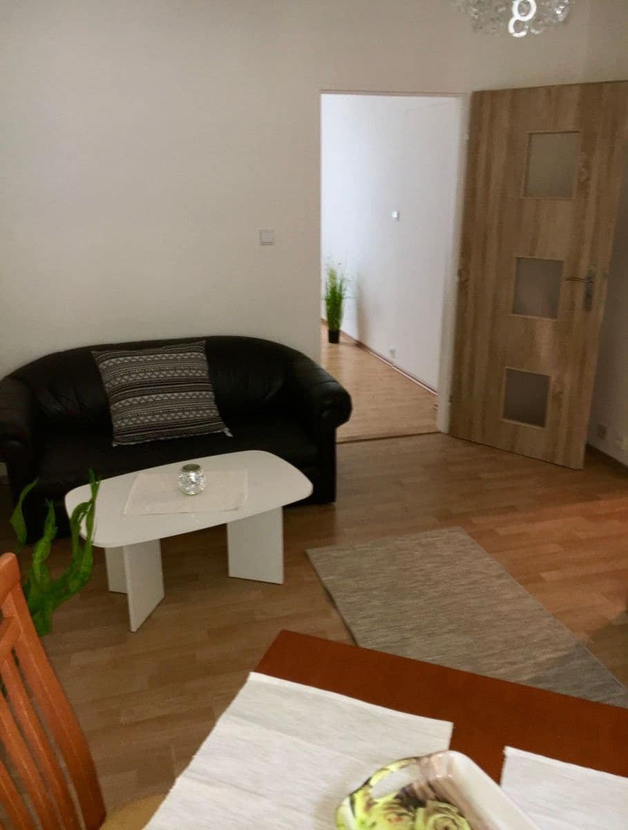 Pronájem bytu 2+kk 45 m², U Waltrovky, Praha, Praha Pronájem bytu 2+kk 45 m², U Waltrovky, Praha, Praha