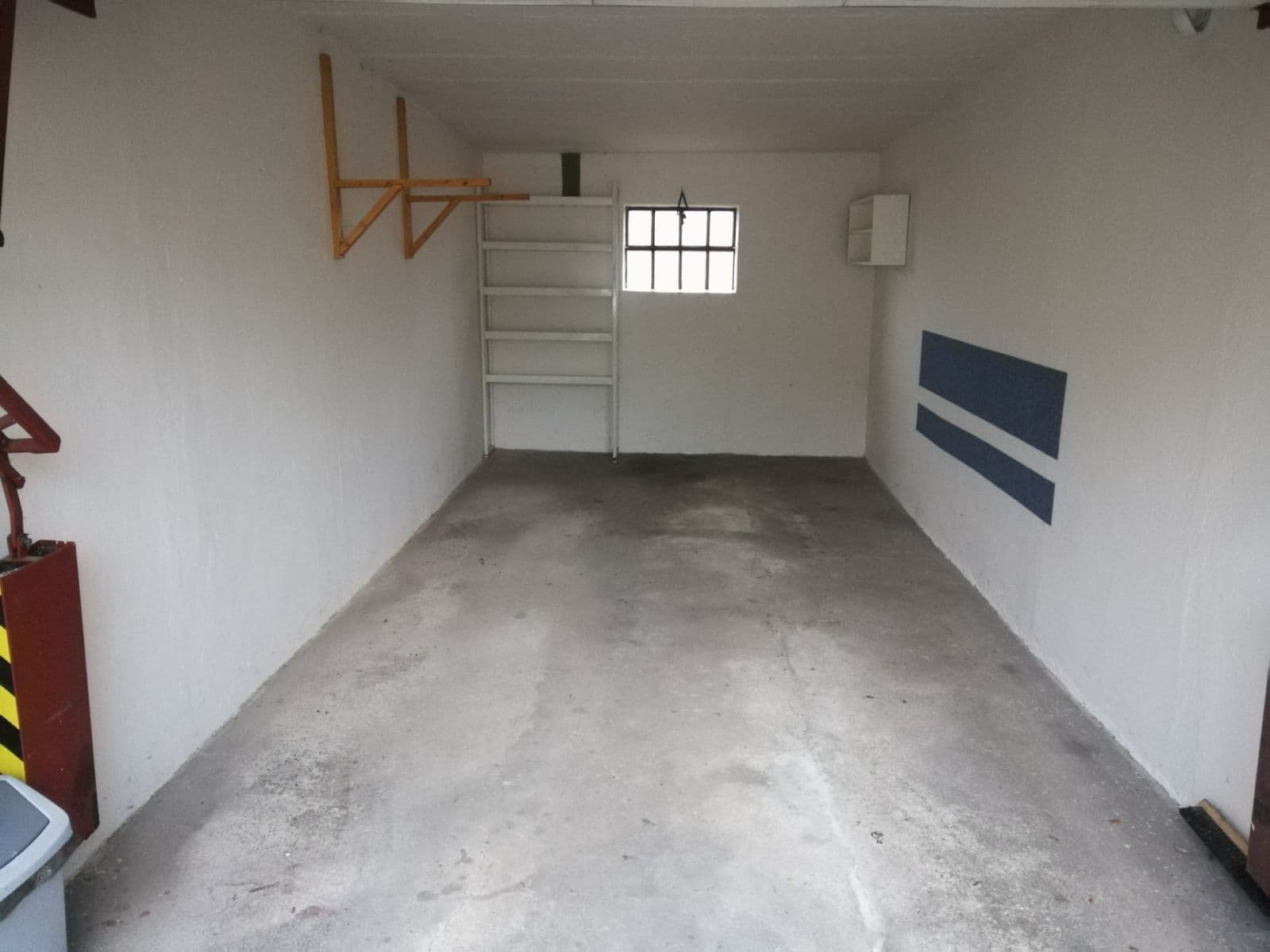 Pronájem garáže 18 m², Psárská, Praha, Praha Pronájem garáže 18 m², Psárská, Praha, Praha