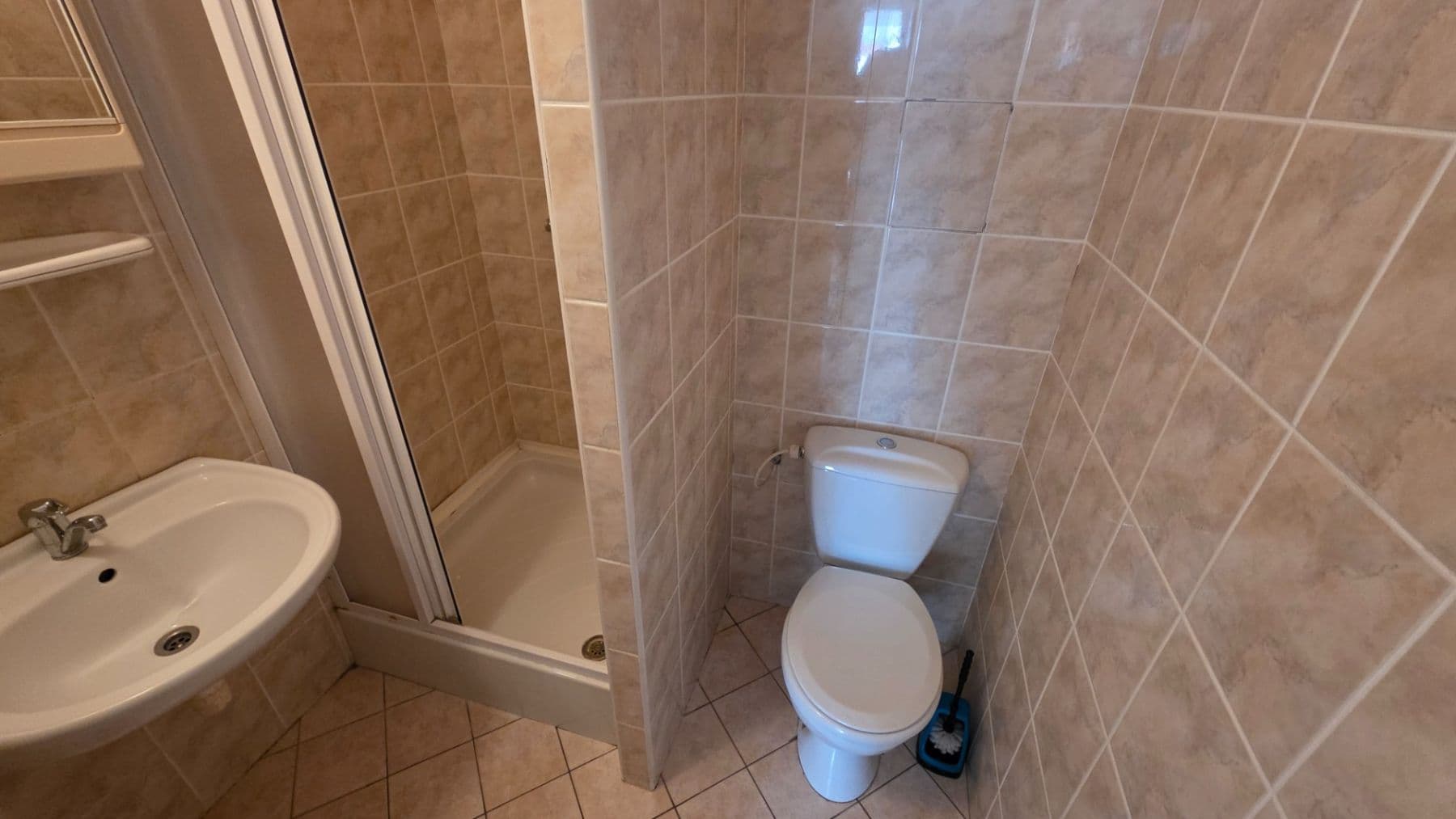 Prodej domu 260 m², pozemek 160 m², Hajní, Praha, Praha Prodej domu 260 m², pozemek 160 m², Hajní, Praha, Praha