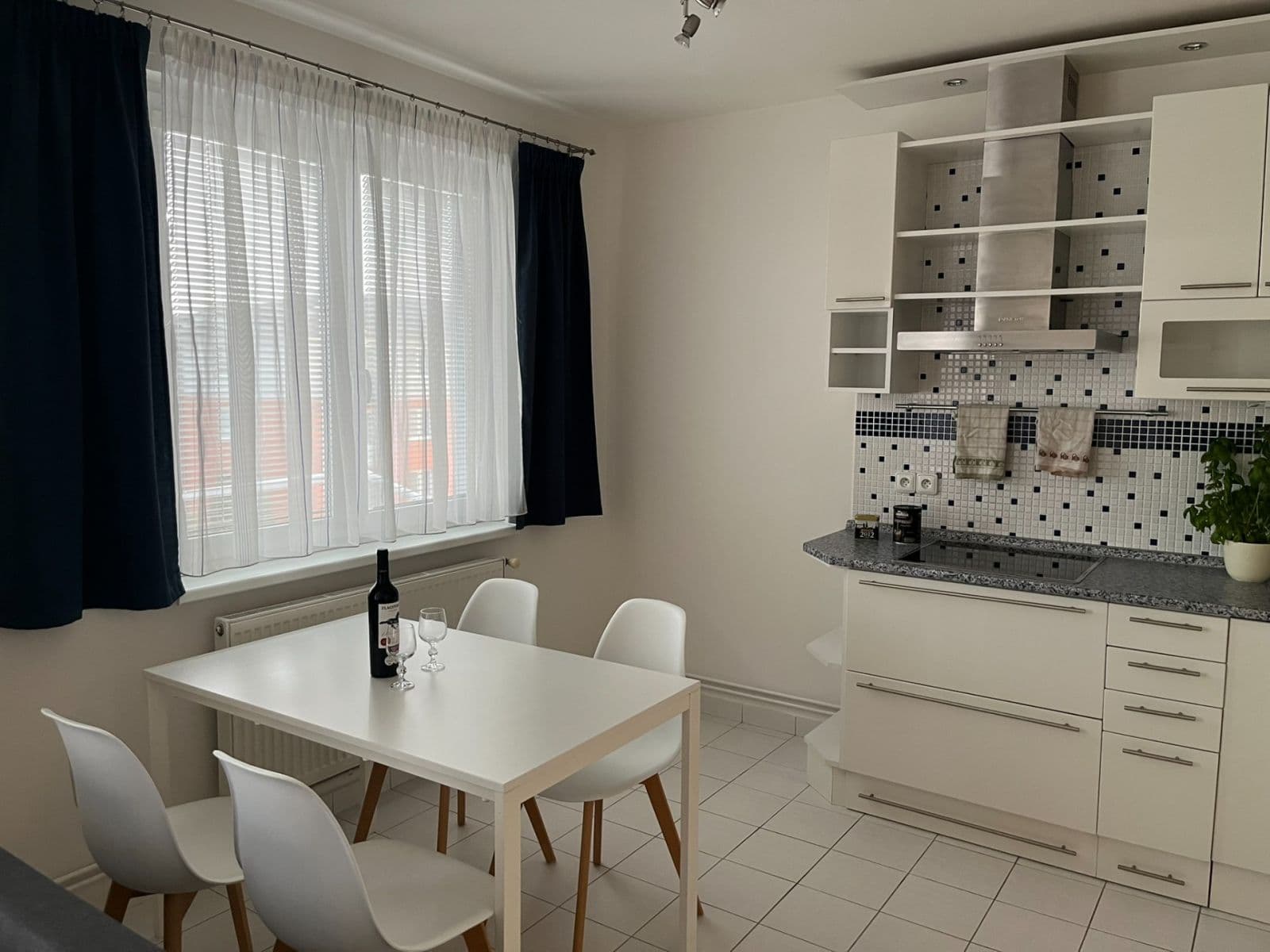 Pronájem bytu 2+kk 49 m², Dandova, Praha, Praha Pronájem bytu 2+kk 49 m², Dandova, Praha, Praha