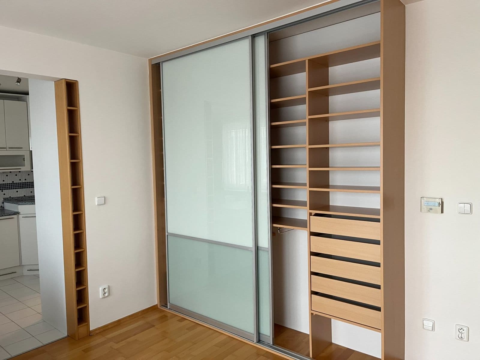 Pronájem bytu 2+kk 49 m², Dandova, Praha, Praha Pronájem bytu 2+kk 49 m², Dandova, Praha, Praha