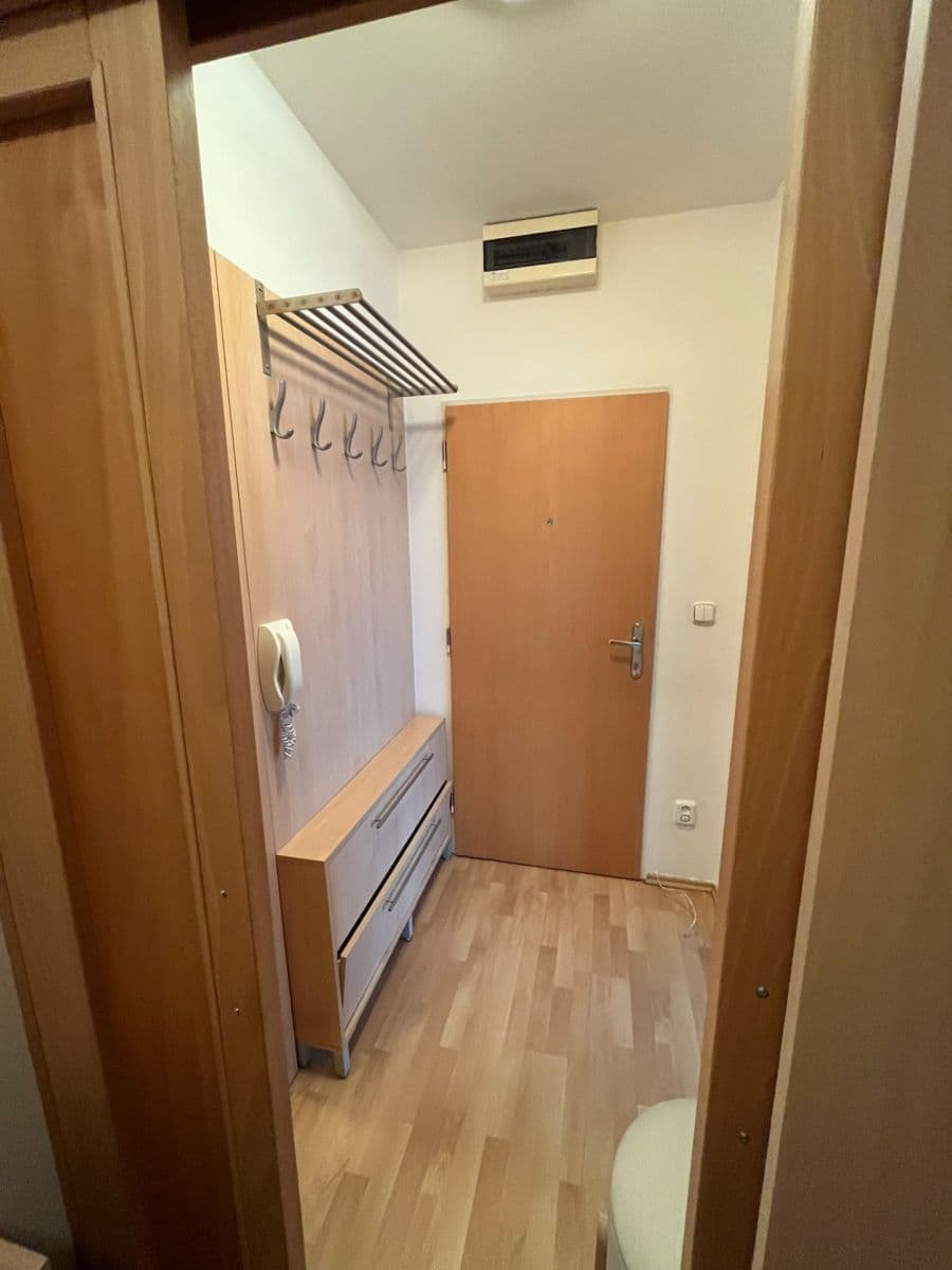 Pronájem bytu 2+kk 49 m², Dandova, Praha, Praha Pronájem bytu 2+kk 49 m², Dandova, Praha, Praha