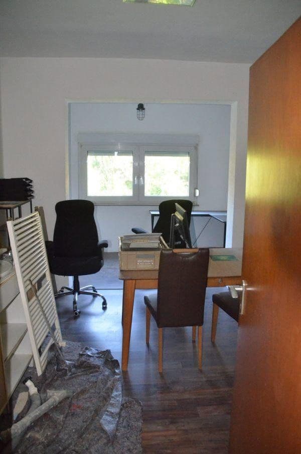 Pronájem kanceláře 104 m², Aachener Str. 169, Eschweiler, Severní Porýní-Vestfálsko Pronájem kanceláře 104 m², Aachener Str. 169, Eschweiler, Severní Porýní-Vestfálsko